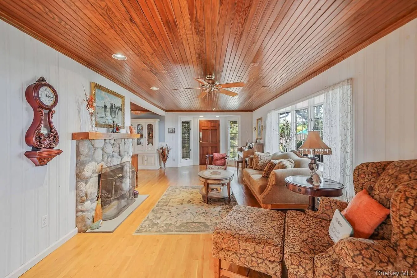 479 Asharoken Avenue, Huntington, NY, 4 Bedrooms Bedrooms, 11 Rooms Rooms,2 BathroomsBathrooms,Residential Lease,For Rent,Asharoken,0,1038133 479 Asharoken Avenue, Huntington, NY, 4 Bedrooms Bedrooms, 11 Rooms Rooms,2 BathroomsBathrooms,Residential Lease,For Rent,Asharoken,0,1038133