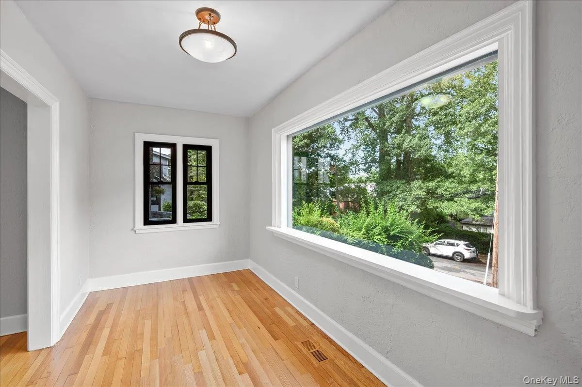 3 Walworth Terrace, White Plains, NY, 5 Bedrooms Bedrooms, 9 Rooms Rooms,3 BathroomsBathrooms,Residential,For Rent,Walworth,0,1038144 3 Walworth Terrace, White Plains, NY, 5 Bedrooms Bedrooms, 9 Rooms Rooms,3 BathroomsBathrooms,Residential,For Rent,Walworth,0,1038144