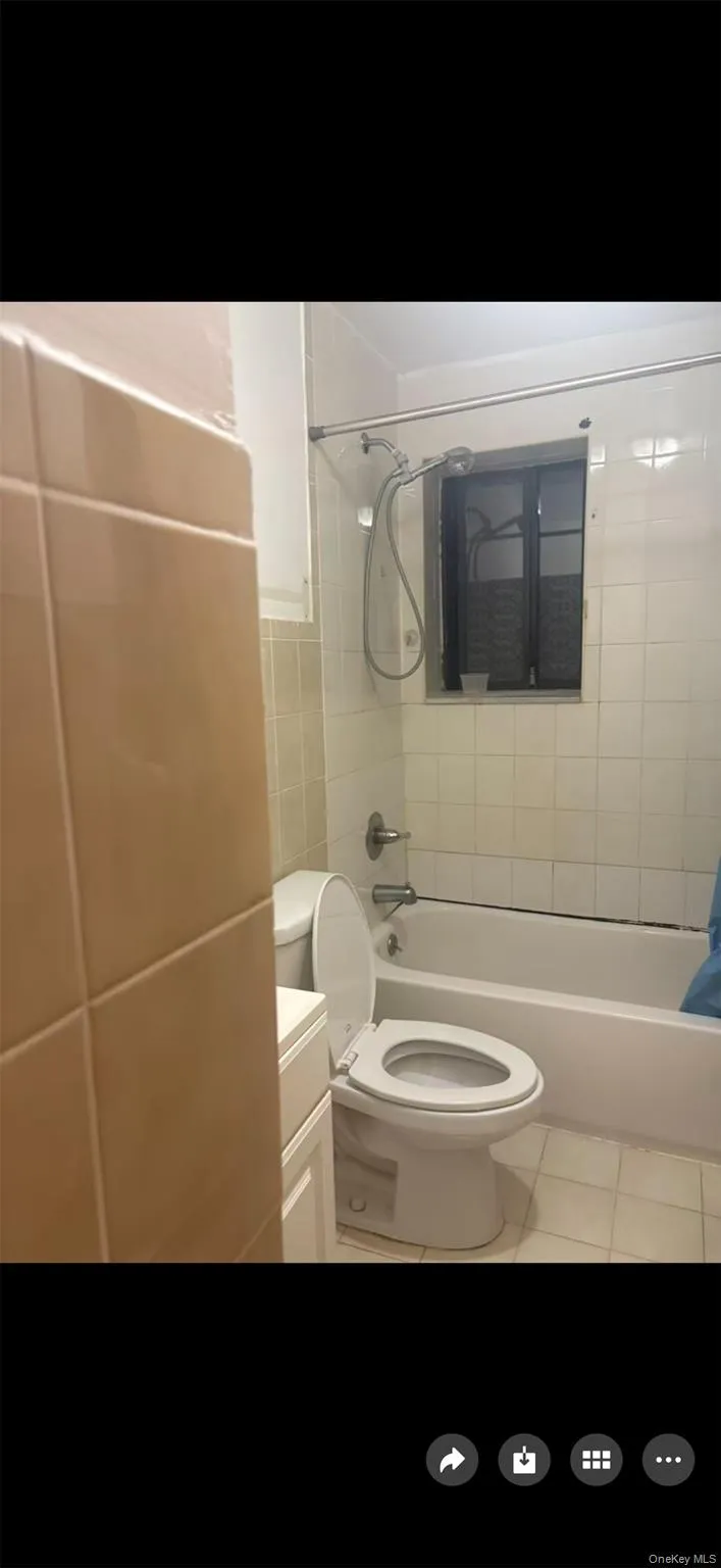 4355 159th Street, New York, NY, 2 Bedrooms Bedrooms, 6 Rooms Rooms,1 BathroomBathrooms,Residential Lease,For Rent,159th,0,1038150 4355 159th Street, New York, NY, 2 Bedrooms Bedrooms, 6 Rooms Rooms,1 BathroomBathrooms,Residential Lease,For Rent,159th,0,1038150