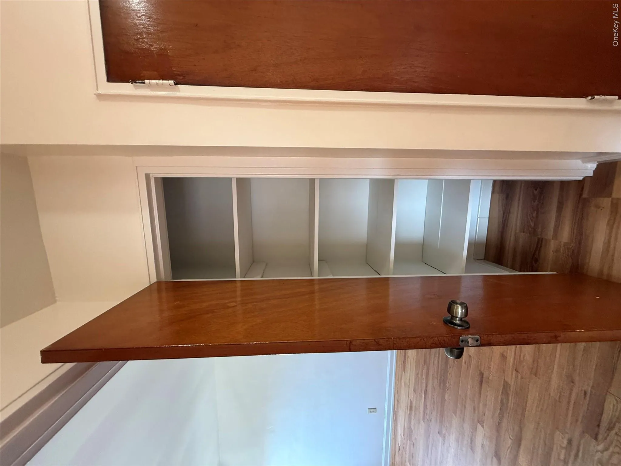 59-36 72nd Street, New York, NY, 2 Bedrooms Bedrooms, 4 Rooms Rooms,1 BathroomBathrooms,Residential Lease,For Rent,72nd,0,1038151 59-36 72nd Street, New York, NY, 2 Bedrooms Bedrooms, 4 Rooms Rooms,1 BathroomBathrooms,Residential Lease,For Rent,72nd,0,1038151