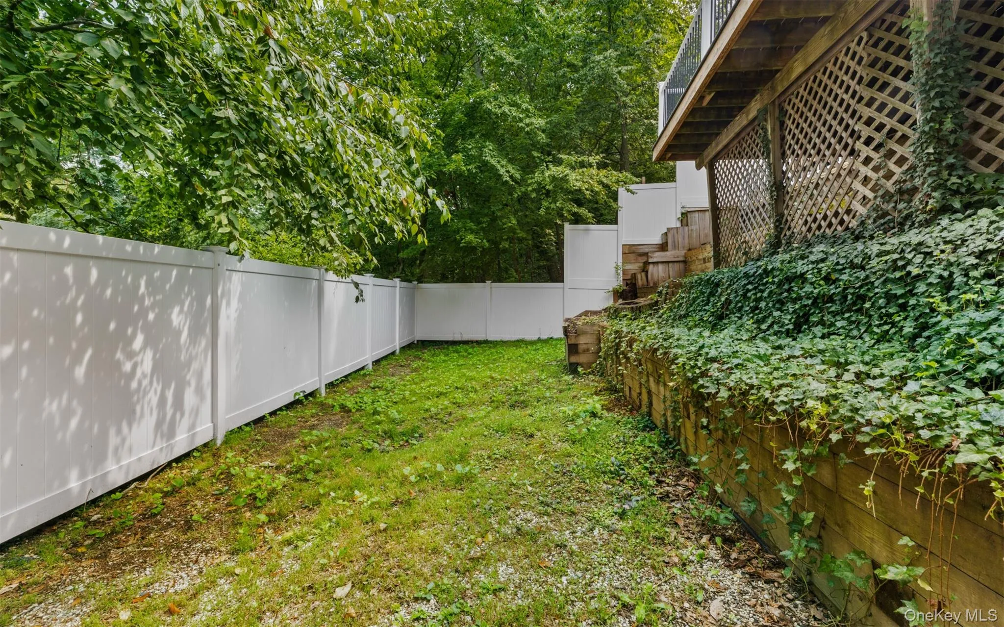 39 Potter Lane, Huntington, NY, 3 Bedrooms Bedrooms, 7 Rooms Rooms,2 BathroomsBathrooms,Residential,For Rent,Potter,0,1038159 39 Potter Lane, Huntington, NY, 3 Bedrooms Bedrooms, 7 Rooms Rooms,2 BathroomsBathrooms,Residential,For Rent,Potter,0,1038159