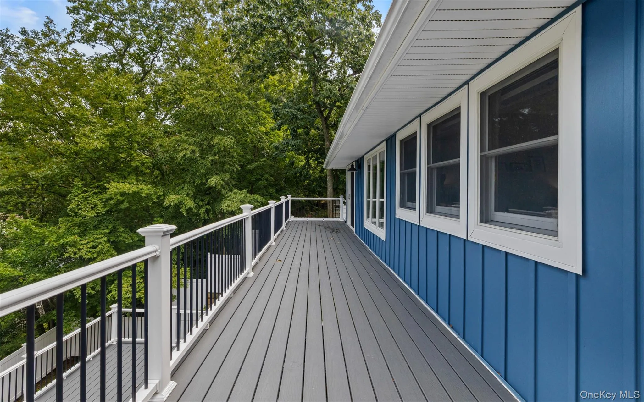 39 Potter Lane, Huntington, NY, 3 Bedrooms Bedrooms, 7 Rooms Rooms,2 BathroomsBathrooms,Residential,For Rent,Potter,0,1038159 39 Potter Lane, Huntington, NY, 3 Bedrooms Bedrooms, 7 Rooms Rooms,2 BathroomsBathrooms,Residential,For Rent,Potter,0,1038159
