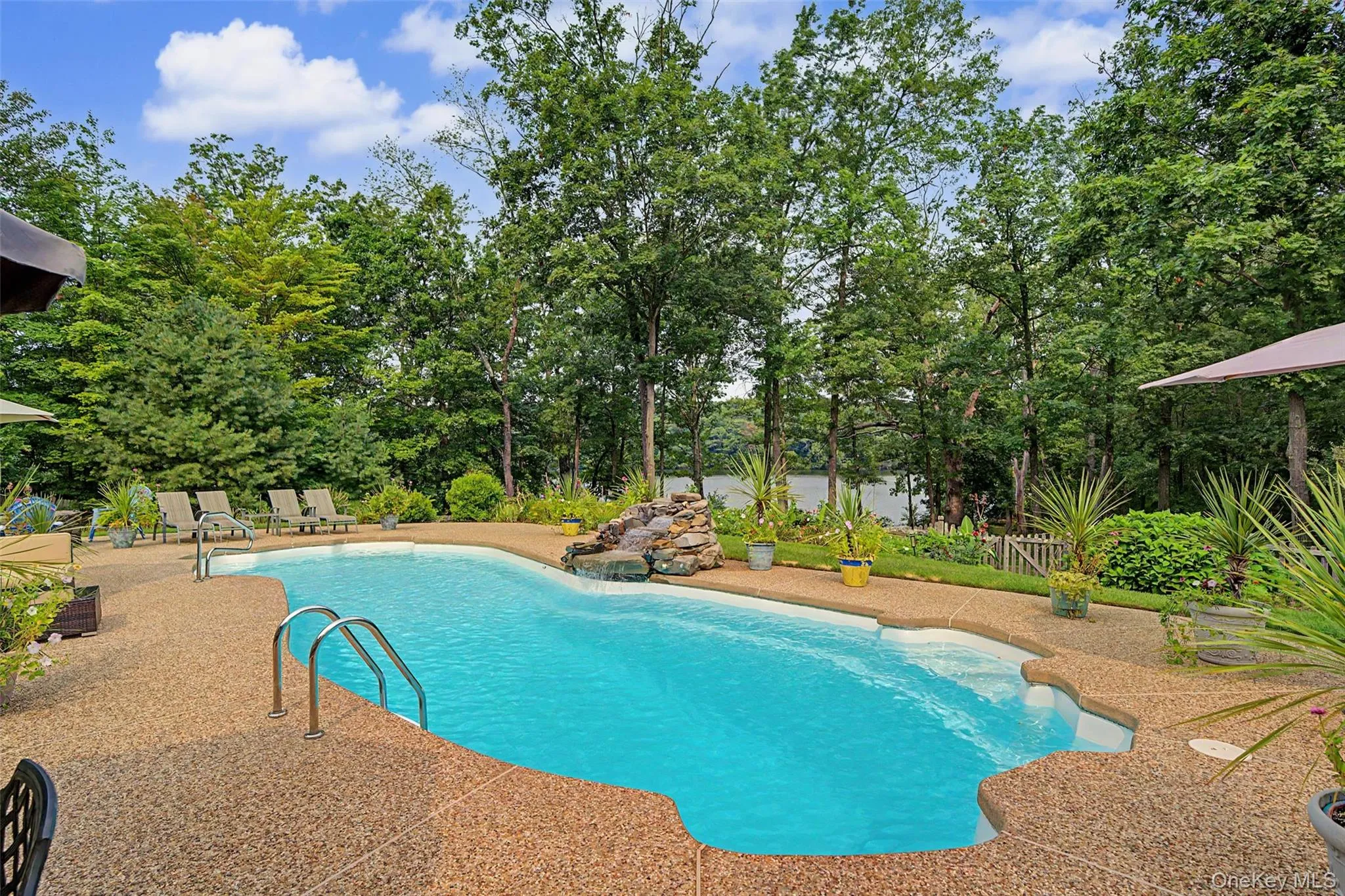 22 Bennington Drive, Woodbury, NY, 5 Bedrooms Bedrooms, 9 Rooms Rooms,2 BathroomsBathrooms,Residential,For Rent,Bennington,0,1038162 22 Bennington Drive, Woodbury, NY, 5 Bedrooms Bedrooms, 9 Rooms Rooms,2 BathroomsBathrooms,Residential,For Rent,Bennington,0,1038162