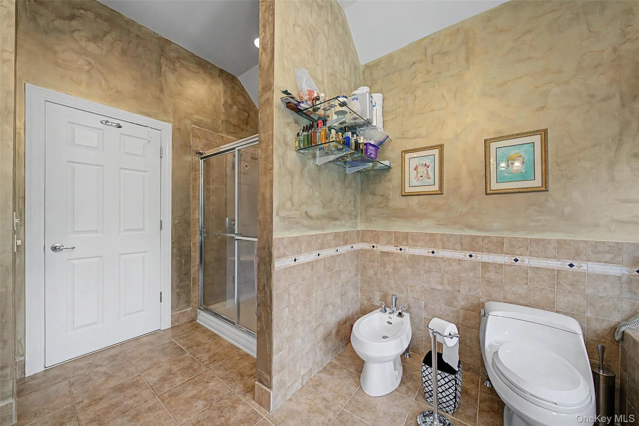 22 Bennington Drive, Woodbury, NY, 5 Bedrooms Bedrooms, 9 Rooms Rooms,2 BathroomsBathrooms,Residential,For Rent,Bennington,0,1038162 22 Bennington Drive, Woodbury, NY, 5 Bedrooms Bedrooms, 9 Rooms Rooms,2 BathroomsBathrooms,Residential,For Rent,Bennington,0,1038162