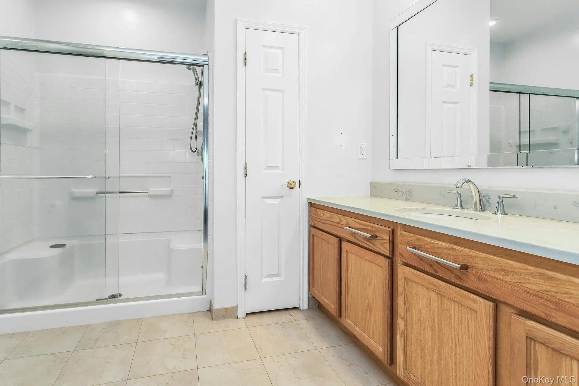 74 Miro Place, North Hempstead, NY, 2 Bedrooms Bedrooms, 5 Rooms Rooms,2 BathroomsBathrooms,Residential,For Rent,Miro,0,1038165 74 Miro Place, North Hempstead, NY, 2 Bedrooms Bedrooms, 5 Rooms Rooms,2 BathroomsBathrooms,Residential,For Rent,Miro,0,1038165
