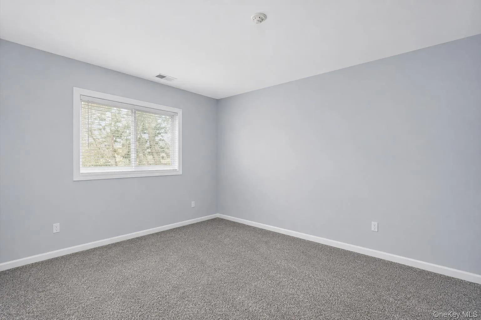 150 Pointe Circle N., Brookhaven, NY, 2 Bedrooms Bedrooms, 5 Rooms Rooms,1 BathroomBathrooms,Residential Lease,For Rent,Pointe Circle N.,0,1038169 150 Pointe Circle N., Brookhaven, NY, 2 Bedrooms Bedrooms, 5 Rooms Rooms,1 BathroomBathrooms,Residential Lease,For Rent,Pointe Circle N.,0,1038169