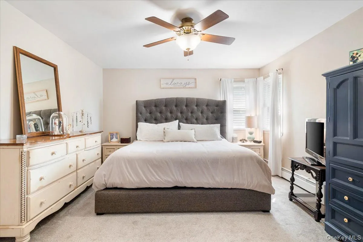 46 Berkshire Road, Islip, NY, 4 Bedrooms Bedrooms, 10 Rooms Rooms,1 BathroomBathrooms,Residential,For Rent,Berkshire,0,1038172 46 Berkshire Road, Islip, NY, 4 Bedrooms Bedrooms, 10 Rooms Rooms,1 BathroomBathrooms,Residential,For Rent,Berkshire,0,1038172