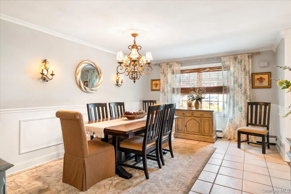 46 Berkshire Road, Islip, NY, 4 Bedrooms Bedrooms, 10 Rooms Rooms,1 BathroomBathrooms,Residential,For Rent,Berkshire,0,1038172 46 Berkshire Road, Islip, NY, 4 Bedrooms Bedrooms, 10 Rooms Rooms,1 BathroomBathrooms,Residential,For Rent,Berkshire,0,1038172
