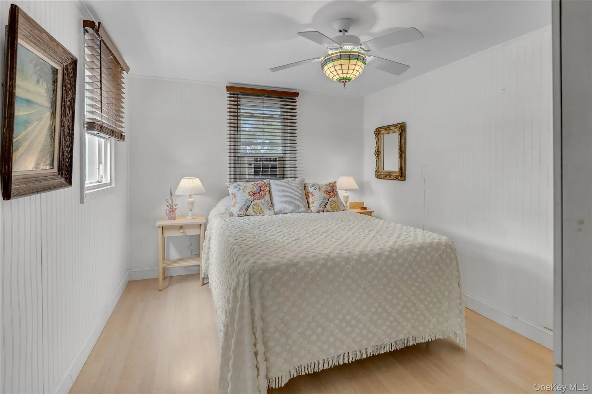 10 Mineola Court, Southampton, NY, 2 Bedrooms Bedrooms, 5 Rooms Rooms,1 BathroomBathrooms,Residential,For Rent,Mineola,0,1038174 10 Mineola Court, Southampton, NY, 2 Bedrooms Bedrooms, 5 Rooms Rooms,1 BathroomBathrooms,Residential,For Rent,Mineola,0,1038174