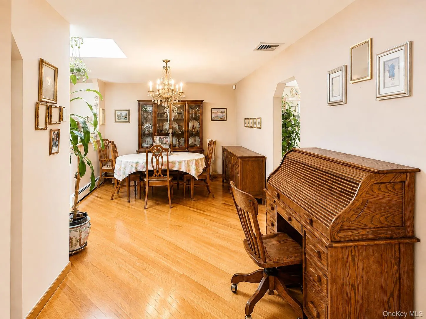 67 King Road, Brookhaven, NY, 3 Bedrooms Bedrooms, 9 Rooms Rooms,1 BathroomBathrooms,Residential,For Rent,King,0,1038176 67 King Road, Brookhaven, NY, 3 Bedrooms Bedrooms, 9 Rooms Rooms,1 BathroomBathrooms,Residential,For Rent,King,0,1038176