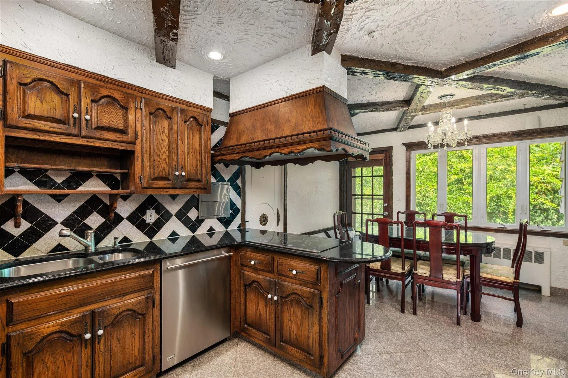 131 Stratford, North Hempstead, NY, 3 Bedrooms Bedrooms, 9 Rooms Rooms,2 BathroomsBathrooms,Residential,For Rent,Stratford,0,1038179 131 Stratford, North Hempstead, NY, 3 Bedrooms Bedrooms, 9 Rooms Rooms,2 BathroomsBathrooms,Residential,For Rent,Stratford,0,1038179