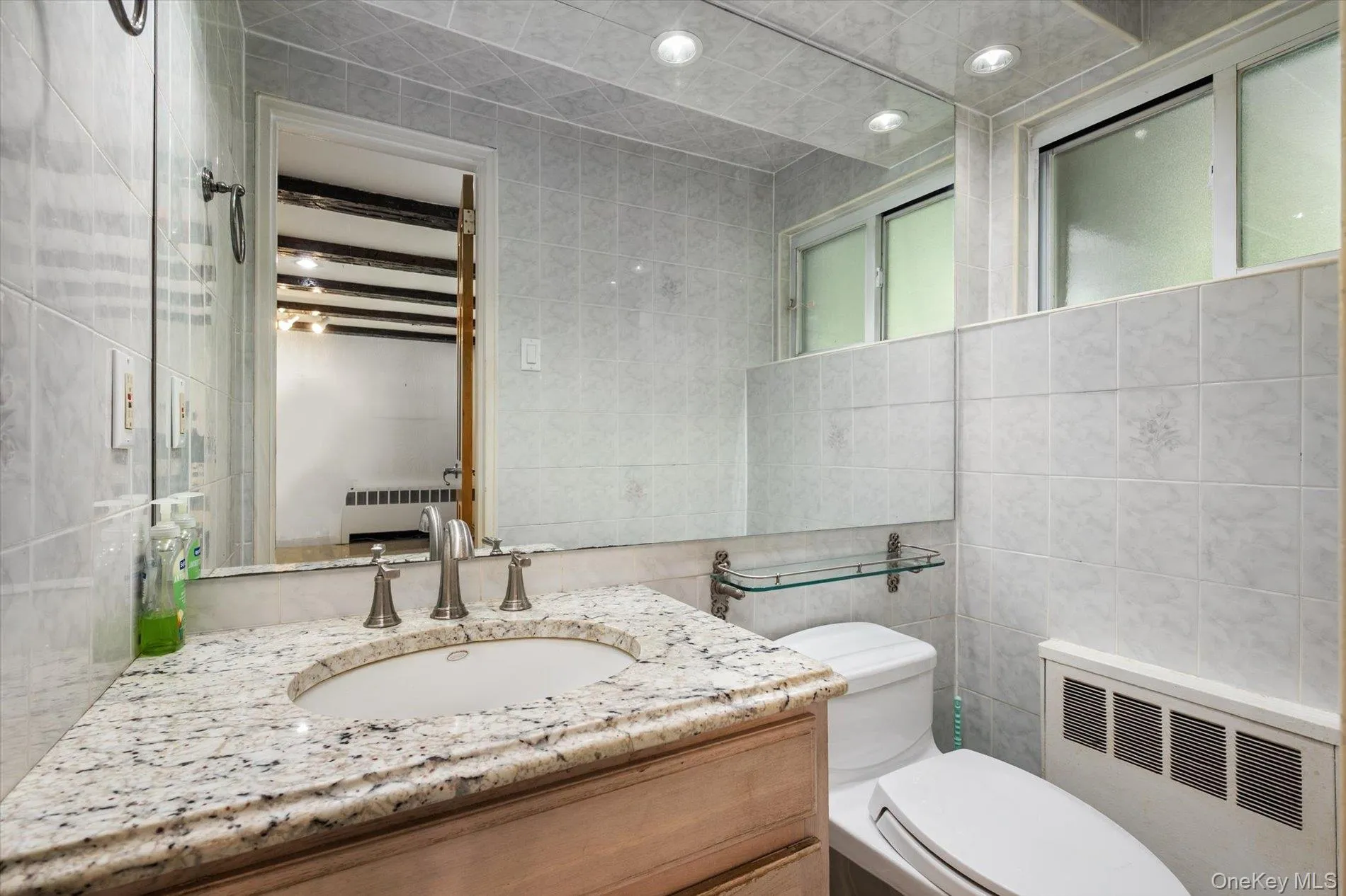131 Stratford, North Hempstead, NY, 3 Bedrooms Bedrooms, 9 Rooms Rooms,2 BathroomsBathrooms,Residential,For Rent,Stratford,0,1038179 131 Stratford, North Hempstead, NY, 3 Bedrooms Bedrooms, 9 Rooms Rooms,2 BathroomsBathrooms,Residential,For Rent,Stratford,0,1038179