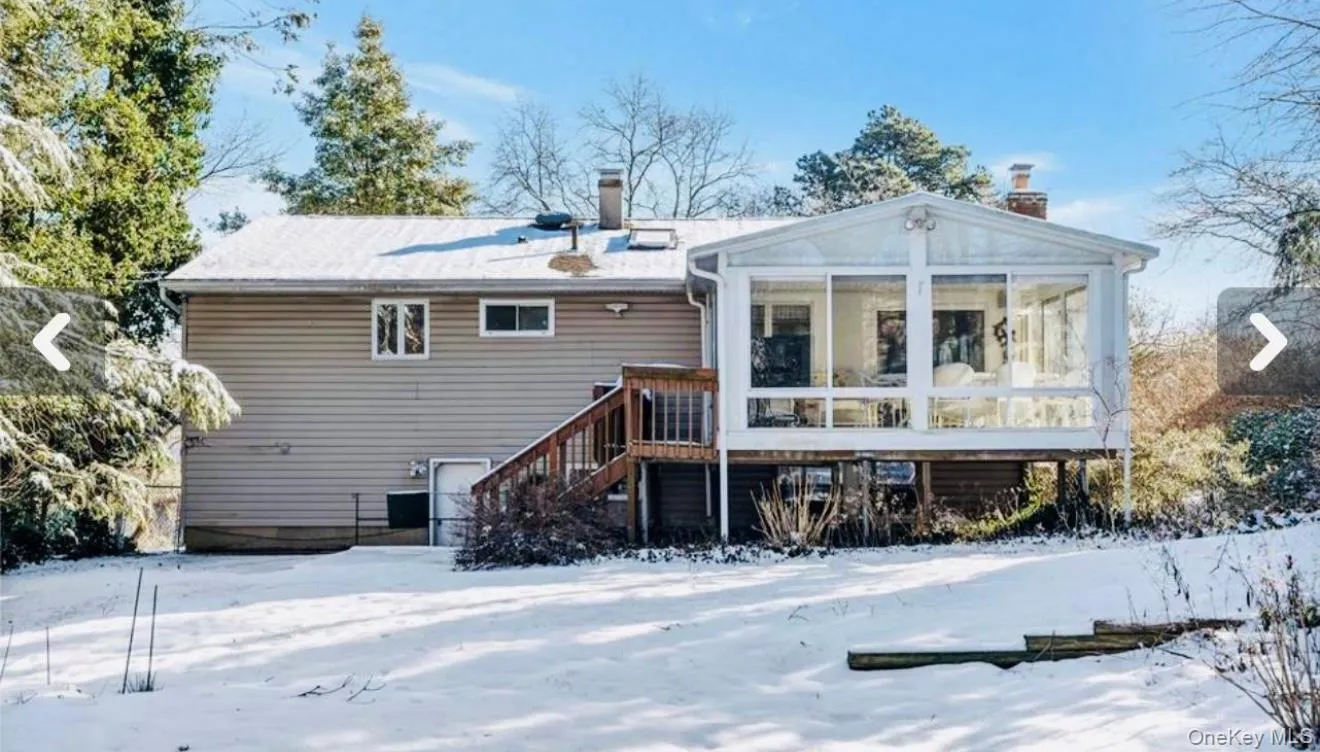 18 Greenwich Road, Smithtown, NY, 4 Bedrooms Bedrooms, 11 Rooms Rooms,1 BathroomBathrooms,Residential Lease,For Rent,Greenwich,0,1038181 18 Greenwich Road, Smithtown, NY, 4 Bedrooms Bedrooms, 11 Rooms Rooms,1 BathroomBathrooms,Residential Lease,For Rent,Greenwich,0,1038181