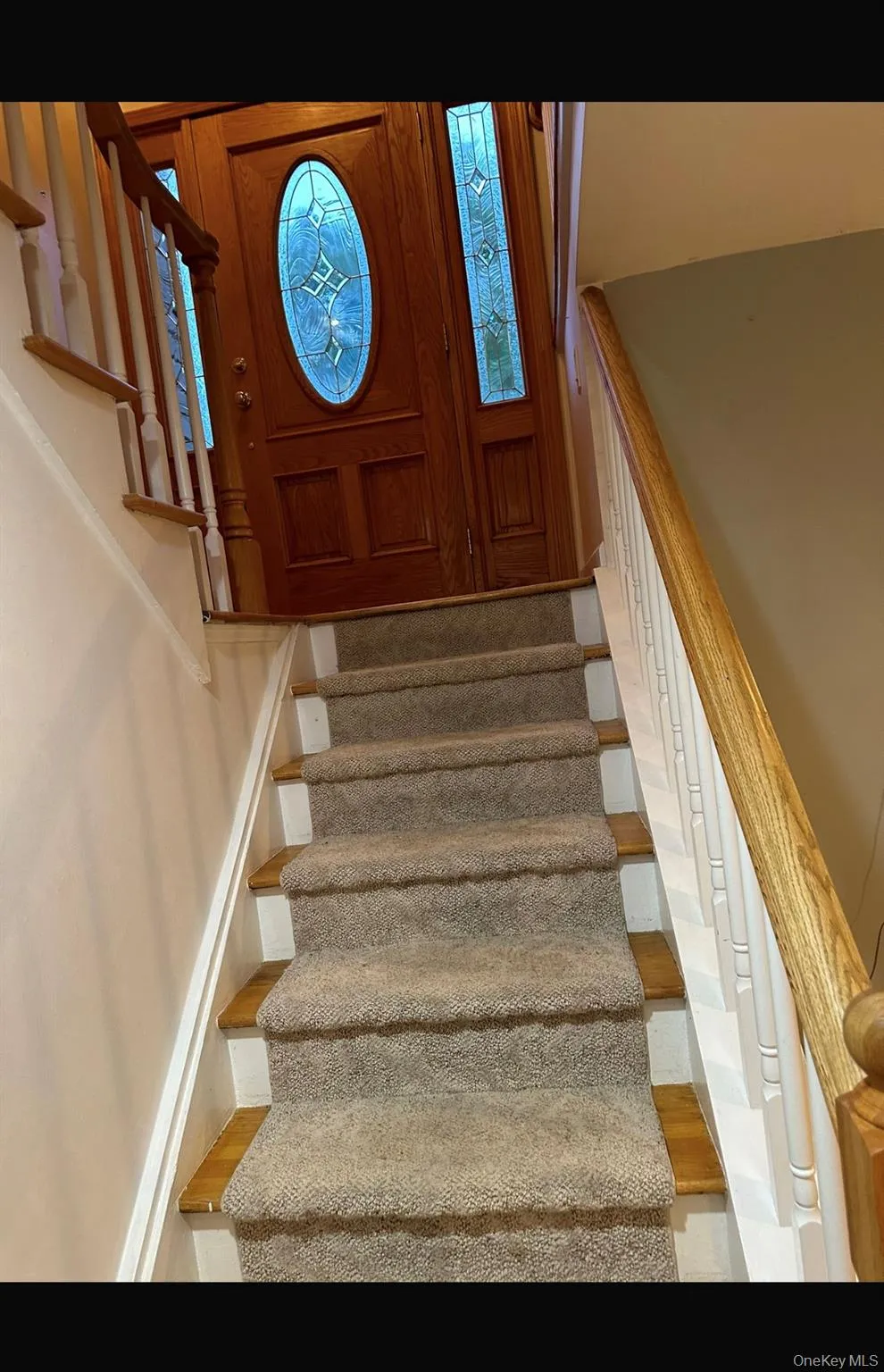 18 Greenwich Road, Smithtown, NY, 4 Bedrooms Bedrooms, 11 Rooms Rooms,1 BathroomBathrooms,Residential Lease,For Rent,Greenwich,0,1038181 18 Greenwich Road, Smithtown, NY, 4 Bedrooms Bedrooms, 11 Rooms Rooms,1 BathroomBathrooms,Residential Lease,For Rent,Greenwich,0,1038181