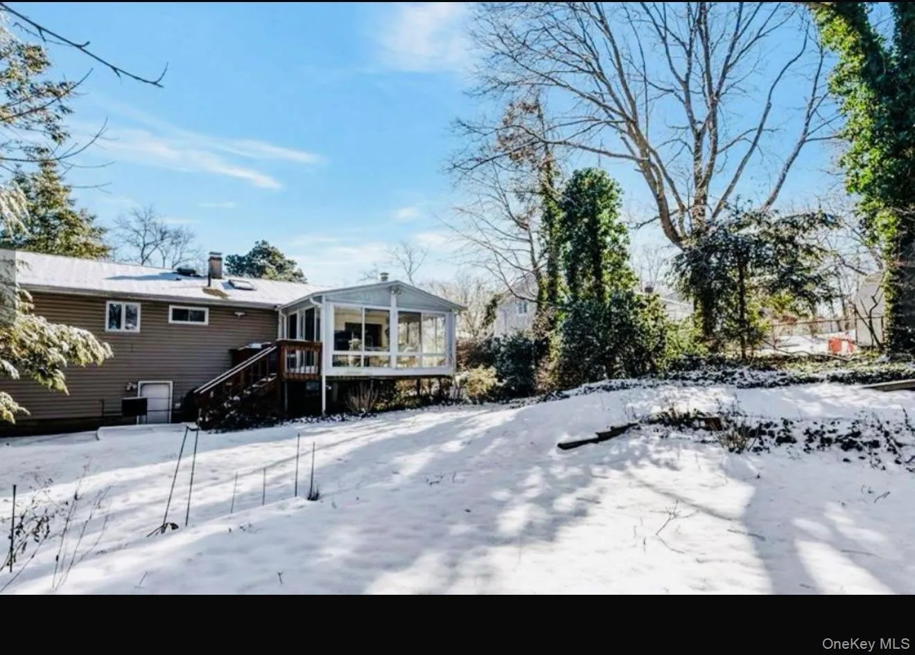 18 Greenwich Road, Smithtown, NY, 4 Bedrooms Bedrooms, 11 Rooms Rooms,1 BathroomBathrooms,Residential Lease,For Rent,Greenwich,0,1038181 18 Greenwich Road, Smithtown, NY, 4 Bedrooms Bedrooms, 11 Rooms Rooms,1 BathroomBathrooms,Residential Lease,For Rent,Greenwich,0,1038181
