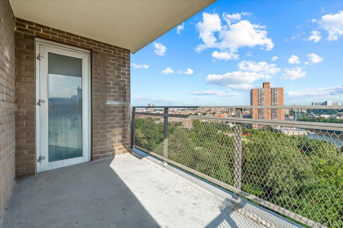555 Kappock Street, New York, NY, 1 Bedroom Bedrooms, 4 Rooms Rooms,1 BathroomBathrooms,Residential,For Rent,Kappock,0,1038182 555 Kappock Street, New York, NY, 1 Bedroom Bedrooms, 4 Rooms Rooms,1 BathroomBathrooms,Residential,For Rent,Kappock,0,1038182