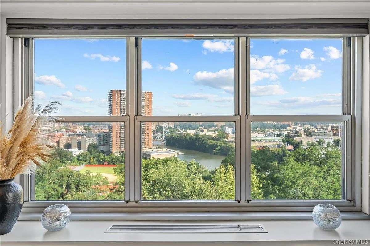 555 Kappock Street, New York, NY, 1 Bedroom Bedrooms, 4 Rooms Rooms,1 BathroomBathrooms,Residential,For Rent,Kappock,0,1038182 555 Kappock Street, New York, NY, 1 Bedroom Bedrooms, 4 Rooms Rooms,1 BathroomBathrooms,Residential,For Rent,Kappock,0,1038182
