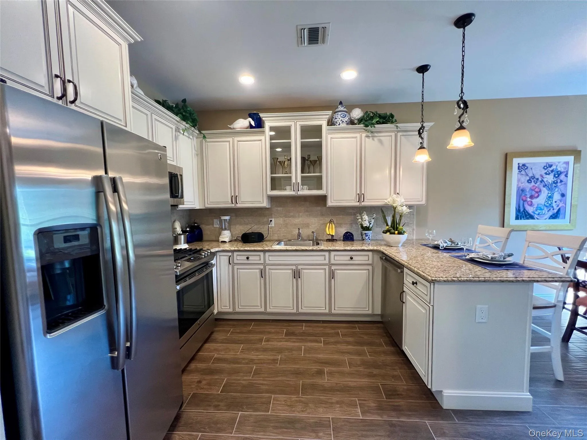 11 Willow Terrace, Brookhaven, NY, 3 Bedrooms Bedrooms, 7 Rooms Rooms,2 BathroomsBathrooms,Residential,For Rent,Willow,0,1038184 11 Willow Terrace, Brookhaven, NY, 3 Bedrooms Bedrooms, 7 Rooms Rooms,2 BathroomsBathrooms,Residential,For Rent,Willow,0,1038184
