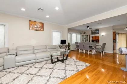 14 4th Street, North Hempstead, NY, 3 Bedrooms Bedrooms, 7 Rooms Rooms,2 BathroomsBathrooms,Residential,For Rent,4th,0,1038186 14 4th Street, North Hempstead, NY, 3 Bedrooms Bedrooms, 7 Rooms Rooms,2 BathroomsBathrooms,Residential,For Rent,4th,0,1038186