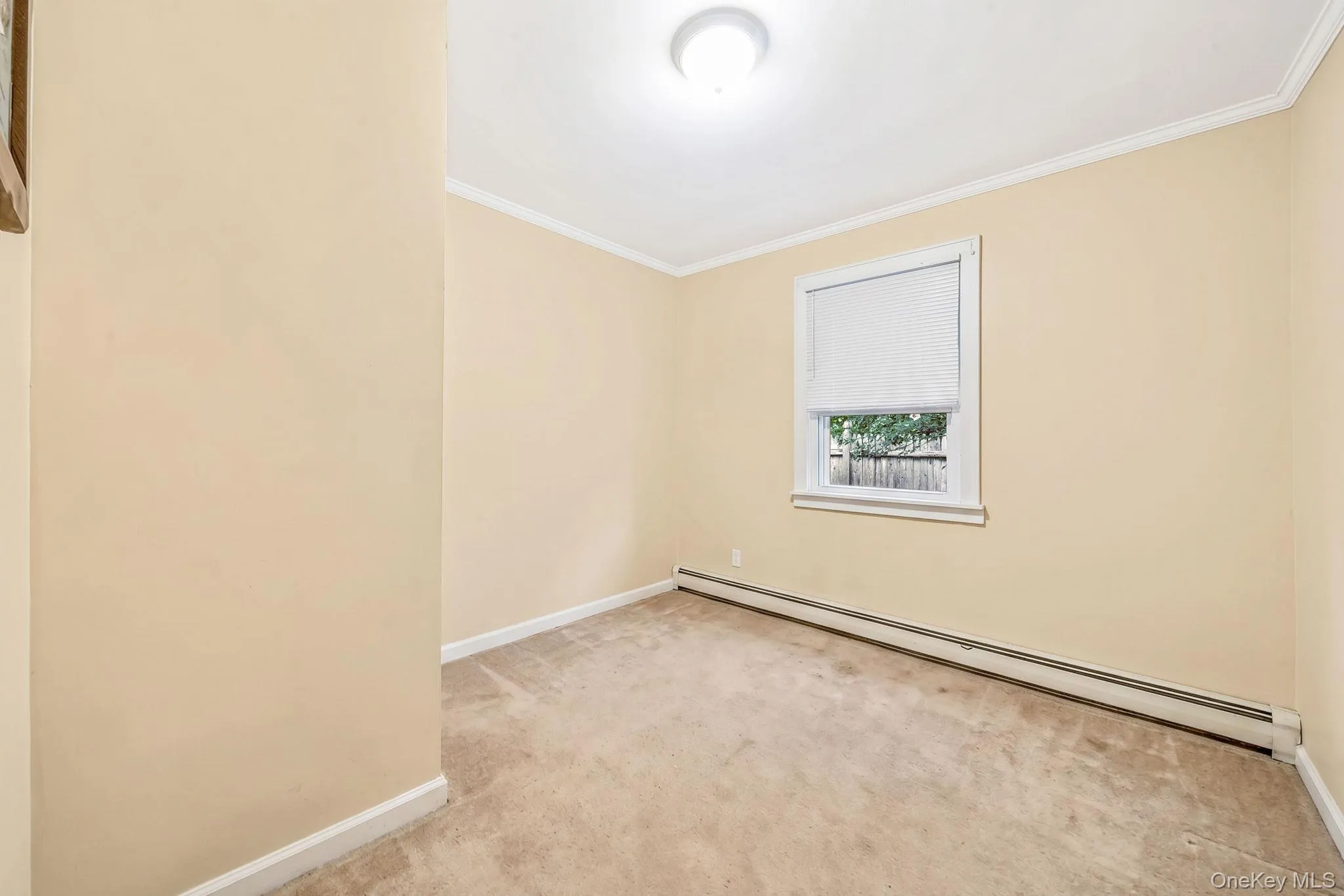 24 Oakcrest Avenue, Brookhaven, NY, 3 Bedrooms Bedrooms, 6 Rooms Rooms,1 BathroomBathrooms,Residential,For Rent,Oakcrest,0,1038189 24 Oakcrest Avenue, Brookhaven, NY, 3 Bedrooms Bedrooms, 6 Rooms Rooms,1 BathroomBathrooms,Residential,For Rent,Oakcrest,0,1038189