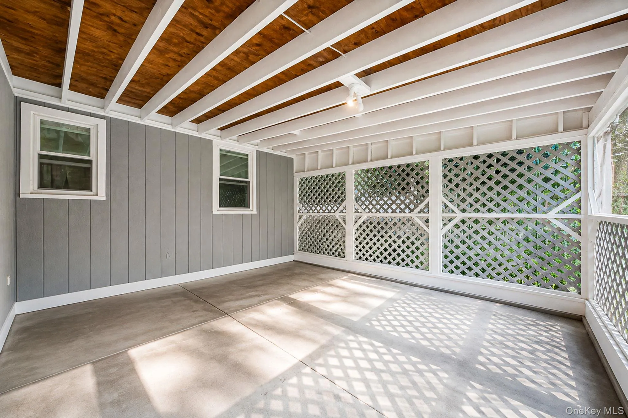 24 Oakcrest Avenue, Brookhaven, NY, 3 Bedrooms Bedrooms, 6 Rooms Rooms,1 BathroomBathrooms,Residential,For Rent,Oakcrest,0,1038189 24 Oakcrest Avenue, Brookhaven, NY, 3 Bedrooms Bedrooms, 6 Rooms Rooms,1 BathroomBathrooms,Residential,For Rent,Oakcrest,0,1038189