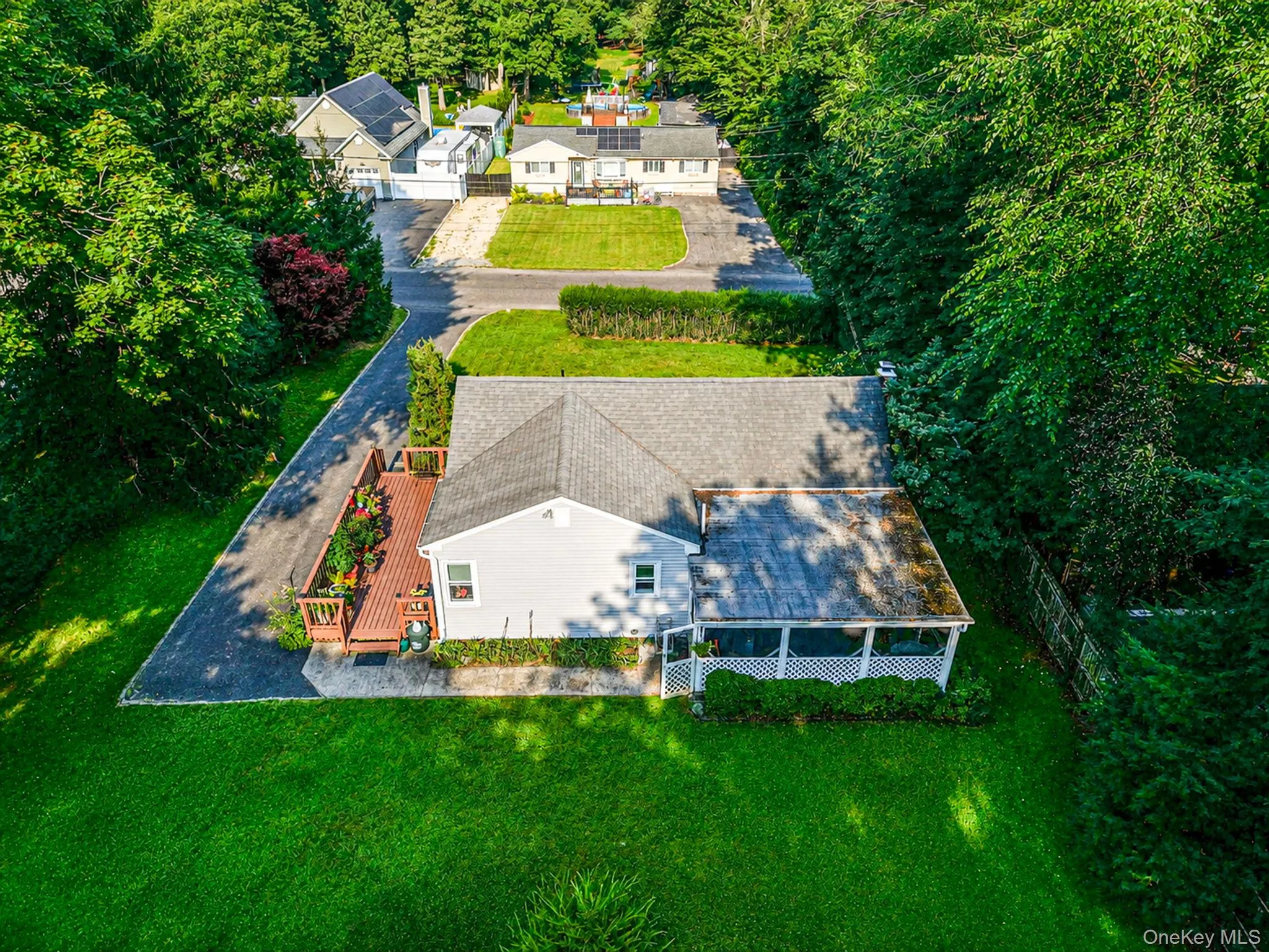 24 Oakcrest Avenue, Brookhaven, NY, 3 Bedrooms Bedrooms, 6 Rooms Rooms,1 BathroomBathrooms,Residential,For Rent,Oakcrest,0,1038189 24 Oakcrest Avenue, Brookhaven, NY, 3 Bedrooms Bedrooms, 6 Rooms Rooms,1 BathroomBathrooms,Residential,For Rent,Oakcrest,0,1038189