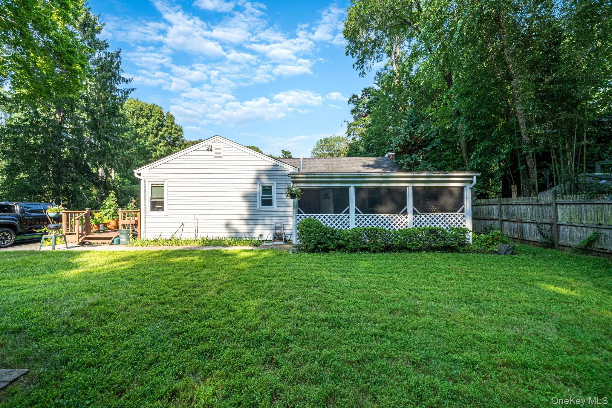 24 Oakcrest Avenue, Brookhaven, NY, 3 Bedrooms Bedrooms, 6 Rooms Rooms,1 BathroomBathrooms,Residential,For Rent,Oakcrest,0,1038189 24 Oakcrest Avenue, Brookhaven, NY, 3 Bedrooms Bedrooms, 6 Rooms Rooms,1 BathroomBathrooms,Residential,For Rent,Oakcrest,0,1038189