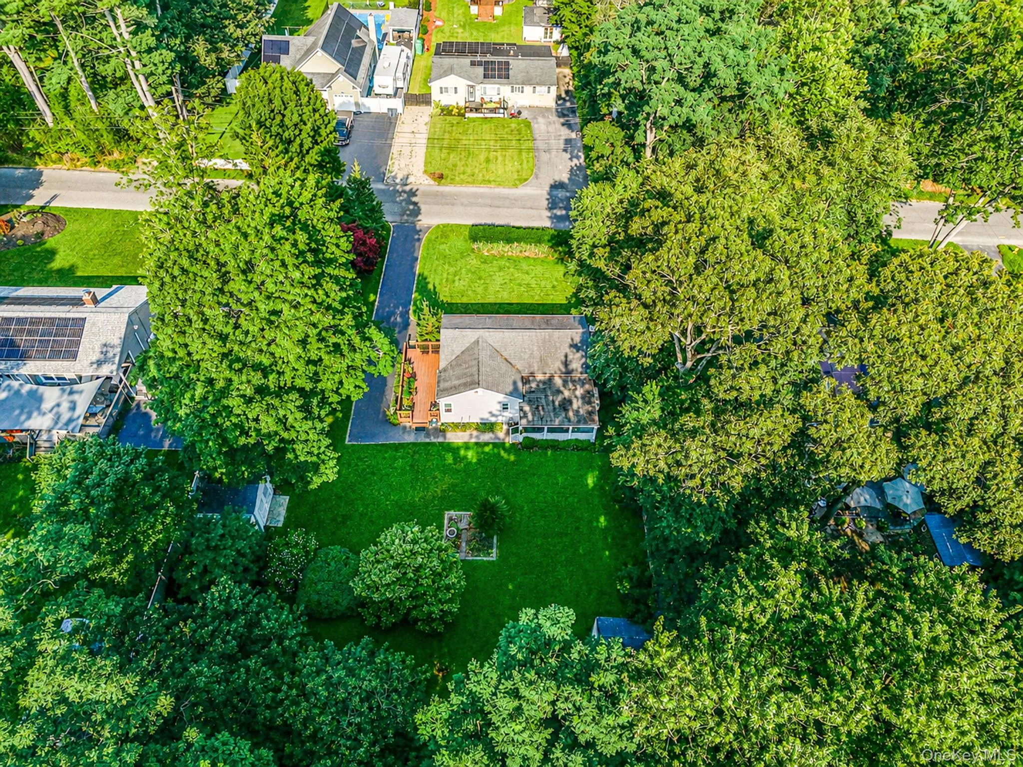 24 Oakcrest Avenue, Brookhaven, NY, 3 Bedrooms Bedrooms, 6 Rooms Rooms,1 BathroomBathrooms,Residential,For Rent,Oakcrest,0,1038189 24 Oakcrest Avenue, Brookhaven, NY, 3 Bedrooms Bedrooms, 6 Rooms Rooms,1 BathroomBathrooms,Residential,For Rent,Oakcrest,0,1038189