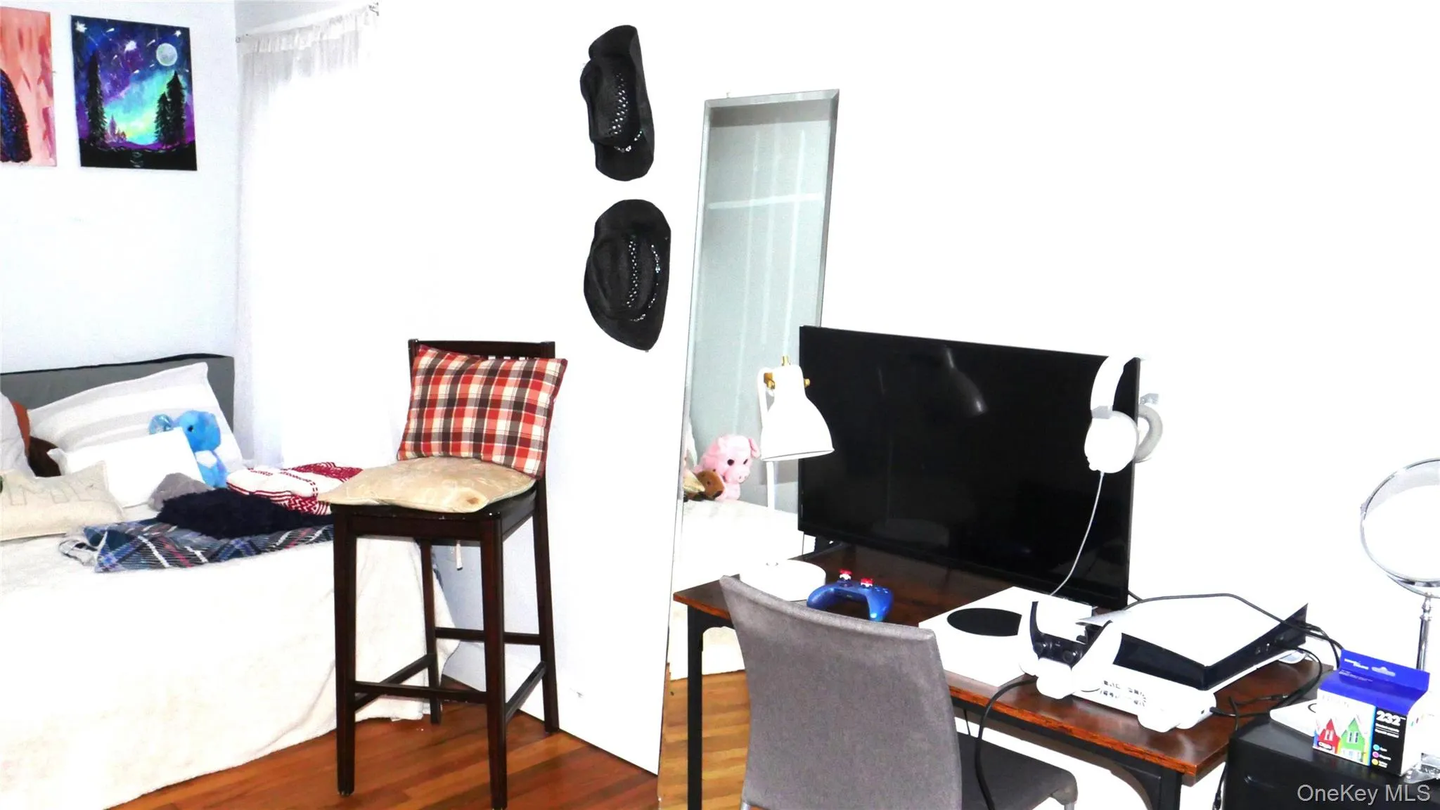 42 Taylor Avenue, Poughkeepsie, NY, 2 Bedrooms Bedrooms, 5 Rooms Rooms,1 BathroomBathrooms,Residential Lease,For Rent,Taylor,0,1038191 42 Taylor Avenue, Poughkeepsie, NY, 2 Bedrooms Bedrooms, 5 Rooms Rooms,1 BathroomBathrooms,Residential Lease,For Rent,Taylor,0,1038191