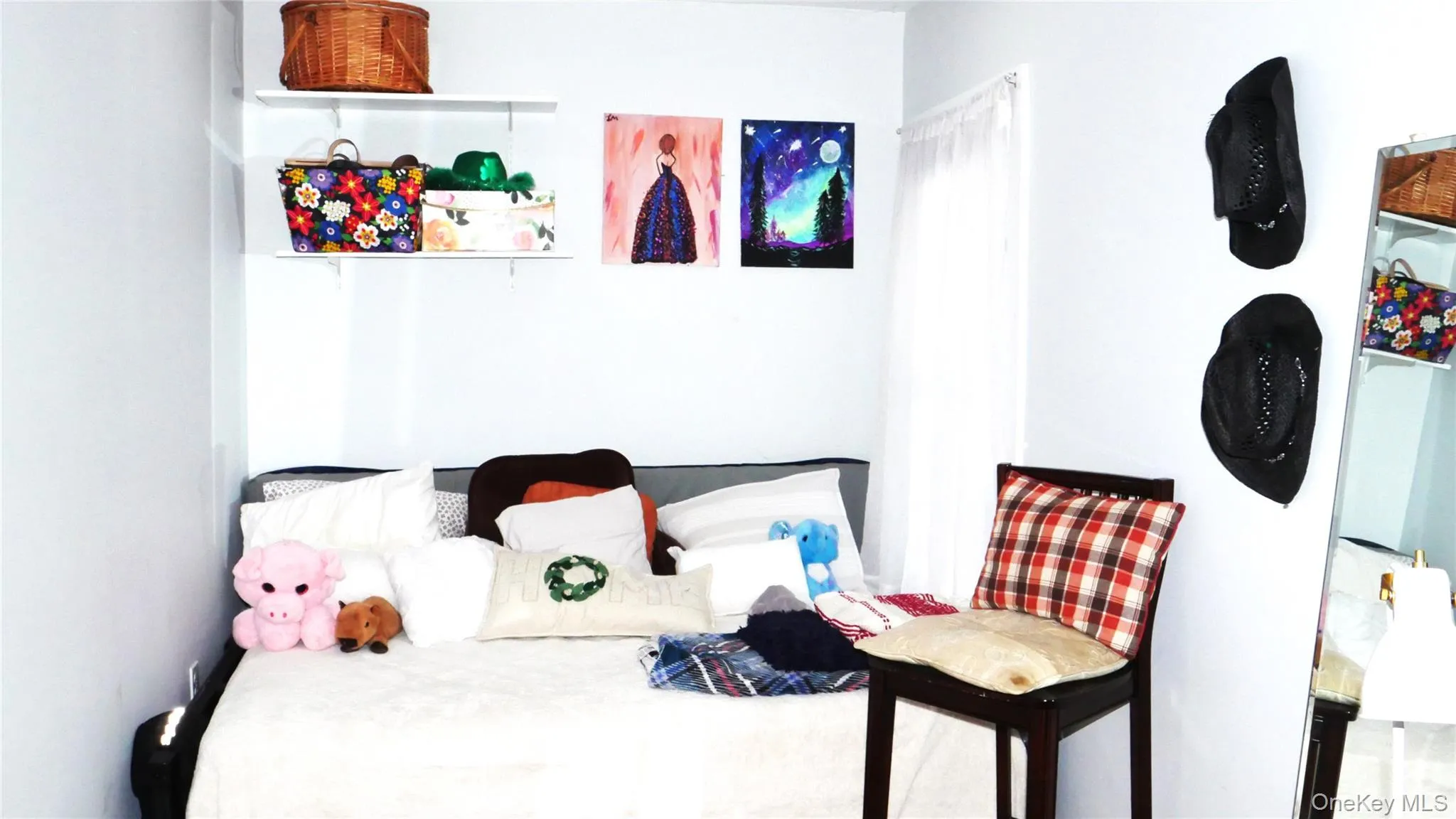 42 Taylor Avenue, Poughkeepsie, NY, 2 Bedrooms Bedrooms, 5 Rooms Rooms,1 BathroomBathrooms,Residential Lease,For Rent,Taylor,0,1038191 42 Taylor Avenue, Poughkeepsie, NY, 2 Bedrooms Bedrooms, 5 Rooms Rooms,1 BathroomBathrooms,Residential Lease,For Rent,Taylor,0,1038191