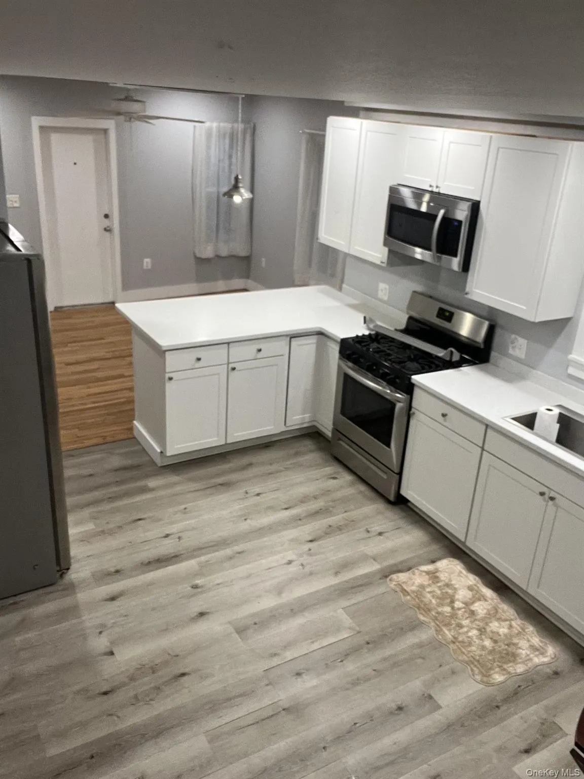 42 Taylor Avenue, Poughkeepsie, NY, 2 Bedrooms Bedrooms, 5 Rooms Rooms,1 BathroomBathrooms,Residential Lease,For Rent,Taylor,0,1038191 42 Taylor Avenue, Poughkeepsie, NY, 2 Bedrooms Bedrooms, 5 Rooms Rooms,1 BathroomBathrooms,Residential Lease,For Rent,Taylor,0,1038191