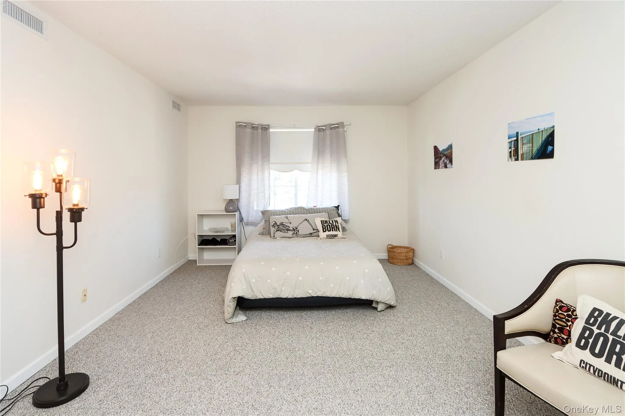 242 Maple Avenue, North Hempstead, NY, 2 Bedrooms Bedrooms, 5 Rooms Rooms,2 BathroomsBathrooms,Residential Lease,For Rent,Maple,0,1038197 242 Maple Avenue, North Hempstead, NY, 2 Bedrooms Bedrooms, 5 Rooms Rooms,2 BathroomsBathrooms,Residential Lease,For Rent,Maple,0,1038197
