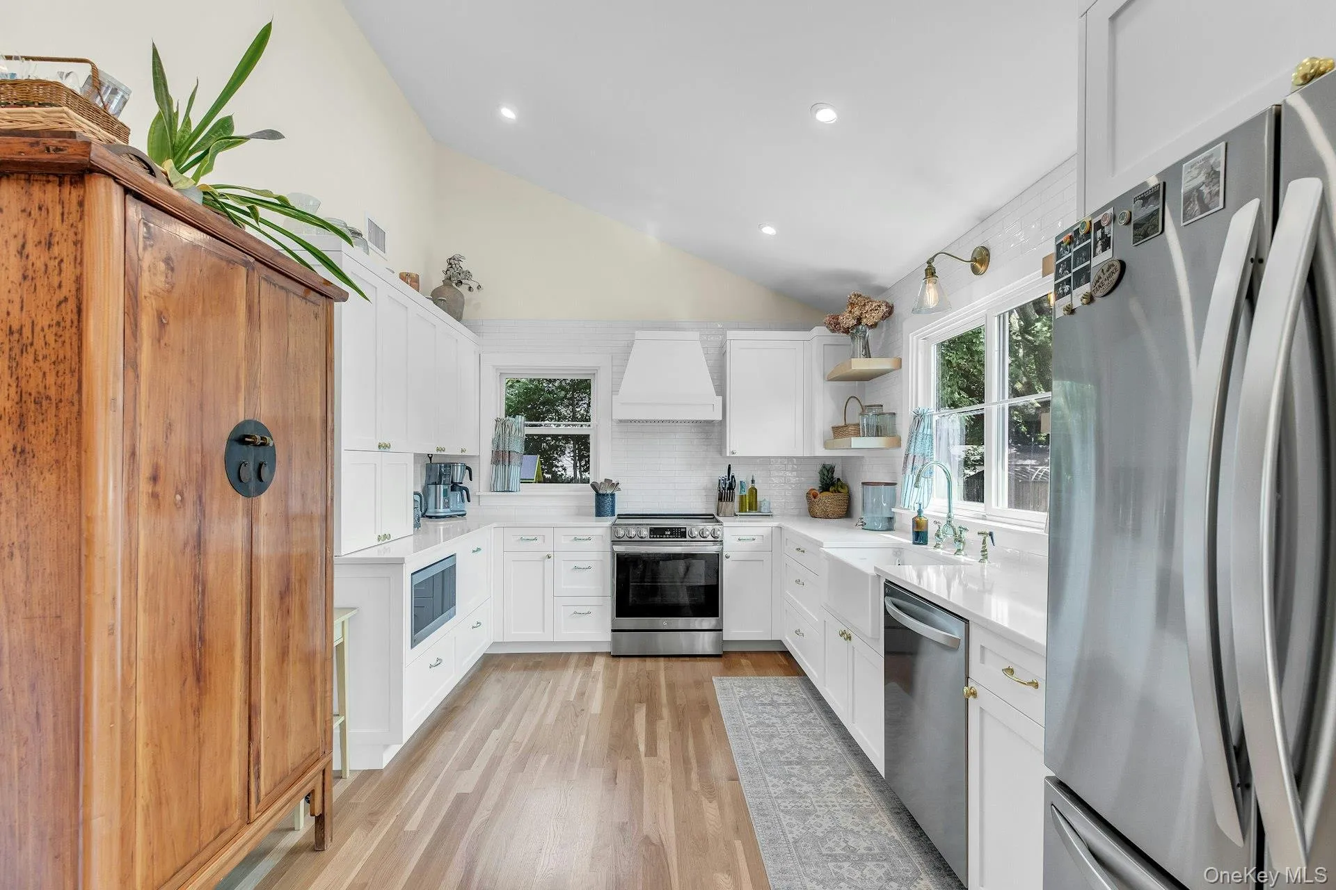 28 Inwood Road, Brookhaven, NY, 3 Bedrooms Bedrooms, 6 Rooms Rooms,2 BathroomsBathrooms,Residential,For Rent,Inwood,0,1038200 28 Inwood Road, Brookhaven, NY, 3 Bedrooms Bedrooms, 6 Rooms Rooms,2 BathroomsBathrooms,Residential,For Rent,Inwood,0,1038200