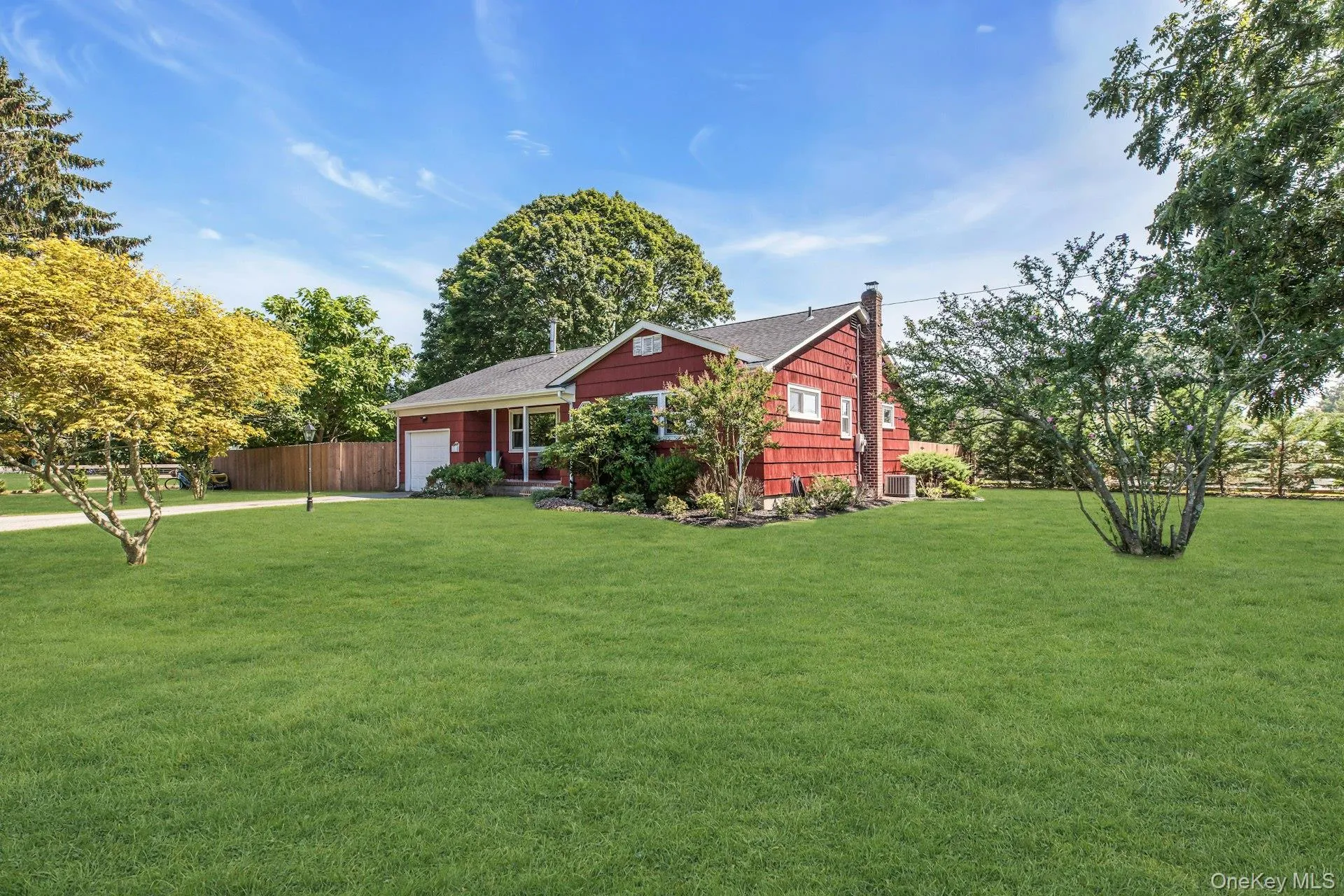 28 Inwood Road, Brookhaven, NY, 3 Bedrooms Bedrooms, 6 Rooms Rooms,2 BathroomsBathrooms,Residential,For Rent,Inwood,0,1038200 28 Inwood Road, Brookhaven, NY, 3 Bedrooms Bedrooms, 6 Rooms Rooms,2 BathroomsBathrooms,Residential,For Rent,Inwood,0,1038200