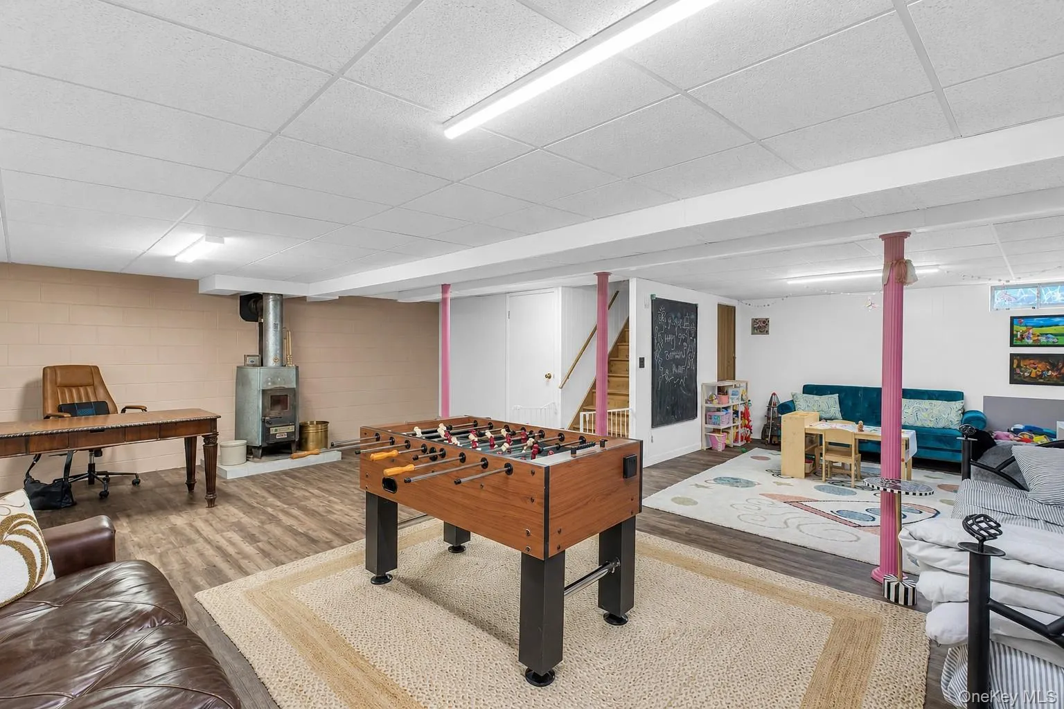 28 Inwood Road, Brookhaven, NY, 3 Bedrooms Bedrooms, 6 Rooms Rooms,2 BathroomsBathrooms,Residential,For Rent,Inwood,0,1038200 28 Inwood Road, Brookhaven, NY, 3 Bedrooms Bedrooms, 6 Rooms Rooms,2 BathroomsBathrooms,Residential,For Rent,Inwood,0,1038200