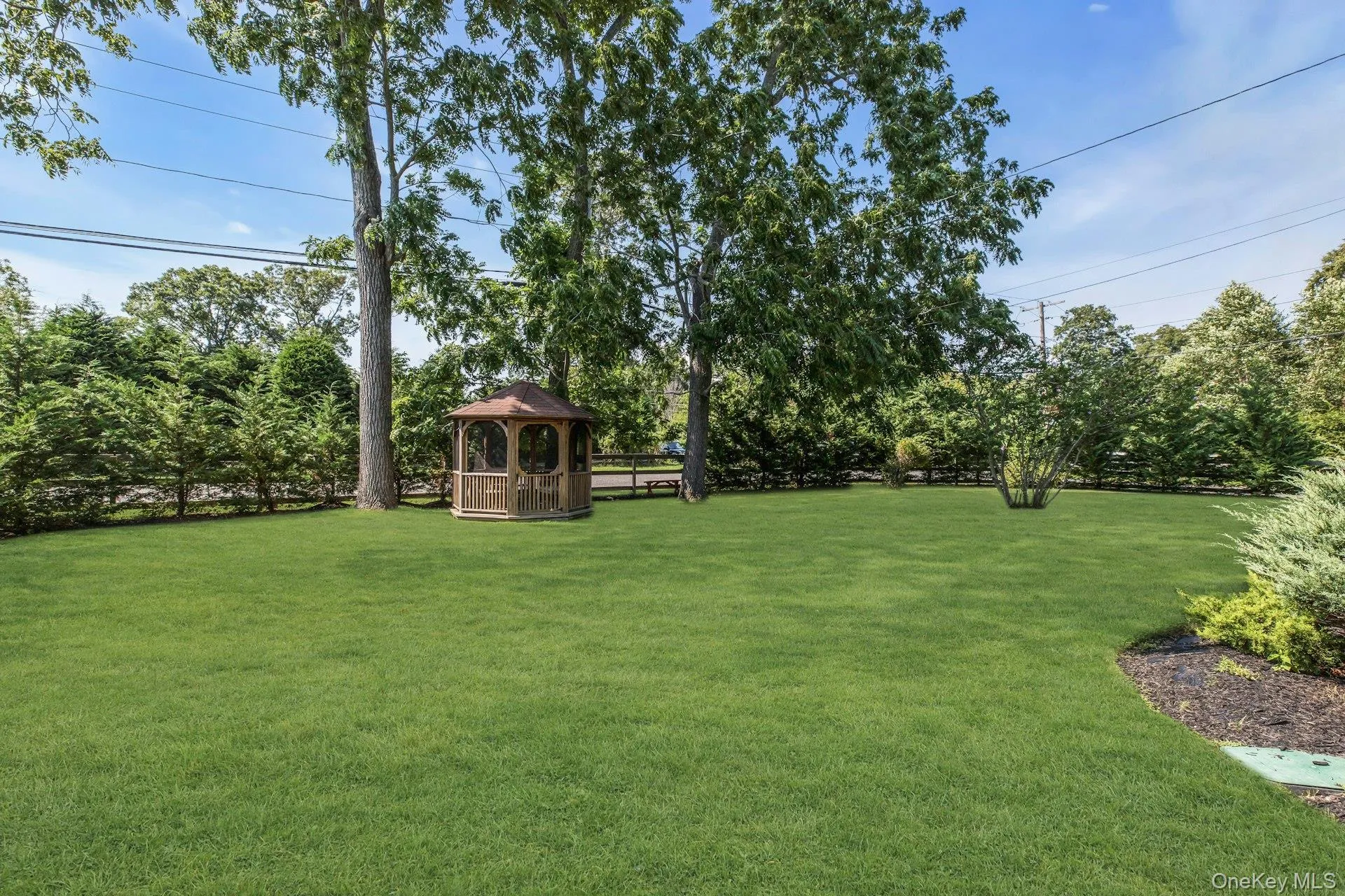 28 Inwood Road, Brookhaven, NY, 3 Bedrooms Bedrooms, 6 Rooms Rooms,2 BathroomsBathrooms,Residential,For Rent,Inwood,0,1038200 28 Inwood Road, Brookhaven, NY, 3 Bedrooms Bedrooms, 6 Rooms Rooms,2 BathroomsBathrooms,Residential,For Rent,Inwood,0,1038200