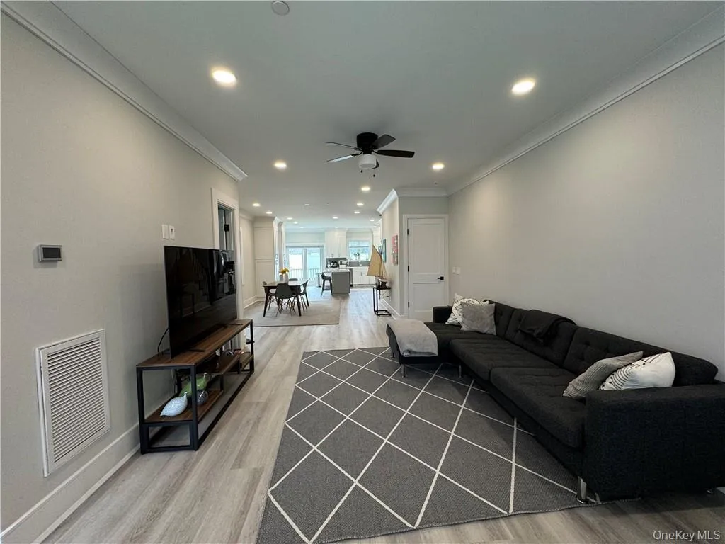 40 Haviland Street, Harrison, NY, 4 Bedrooms Bedrooms, 6 Rooms Rooms,3 BathroomsBathrooms,Residential Lease,For Rent,Haviland,0,1038202 40 Haviland Street, Harrison, NY, 4 Bedrooms Bedrooms, 6 Rooms Rooms,3 BathroomsBathrooms,Residential Lease,For Rent,Haviland,0,1038202