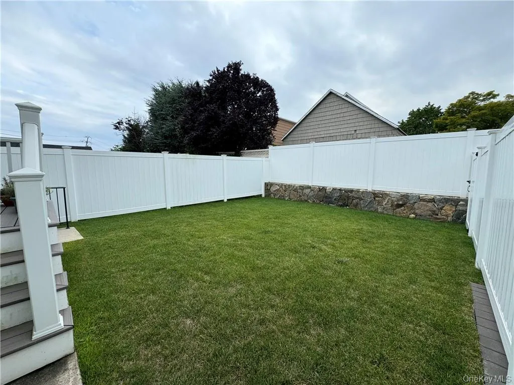 40 Haviland Street, Harrison, NY, 4 Bedrooms Bedrooms, 6 Rooms Rooms,3 BathroomsBathrooms,Residential Lease,For Rent,Haviland,0,1038202 40 Haviland Street, Harrison, NY, 4 Bedrooms Bedrooms, 6 Rooms Rooms,3 BathroomsBathrooms,Residential Lease,For Rent,Haviland,0,1038202