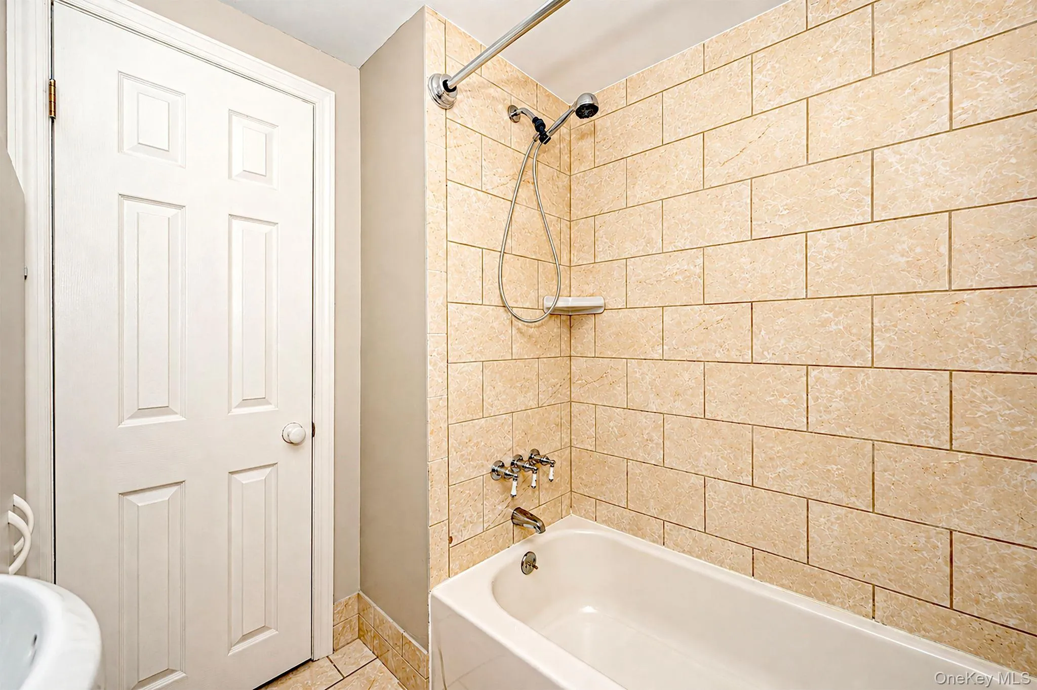 2nd Floor Full Bath. 2nd Floor Full Bath.