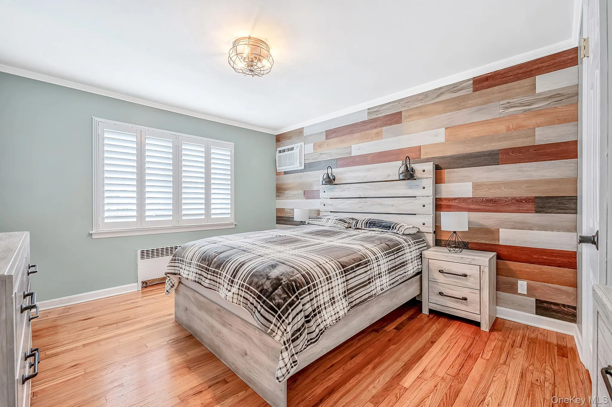 Bedroom 1. First Floor. Hardwood floor. Bedroom 1. First Floor. Hardwood floor.