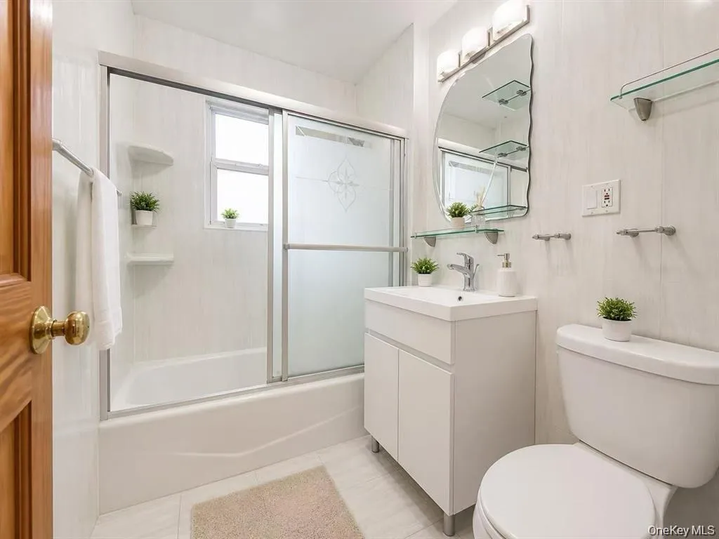 75-01 167th Street, New York, NY, 3 Bedrooms Bedrooms, 7 Rooms Rooms,2 BathroomsBathrooms,Residential,For Rent,167th,0,1038204 75-01 167th Street, New York, NY, 3 Bedrooms Bedrooms, 7 Rooms Rooms,2 BathroomsBathrooms,Residential,For Rent,167th,0,1038204