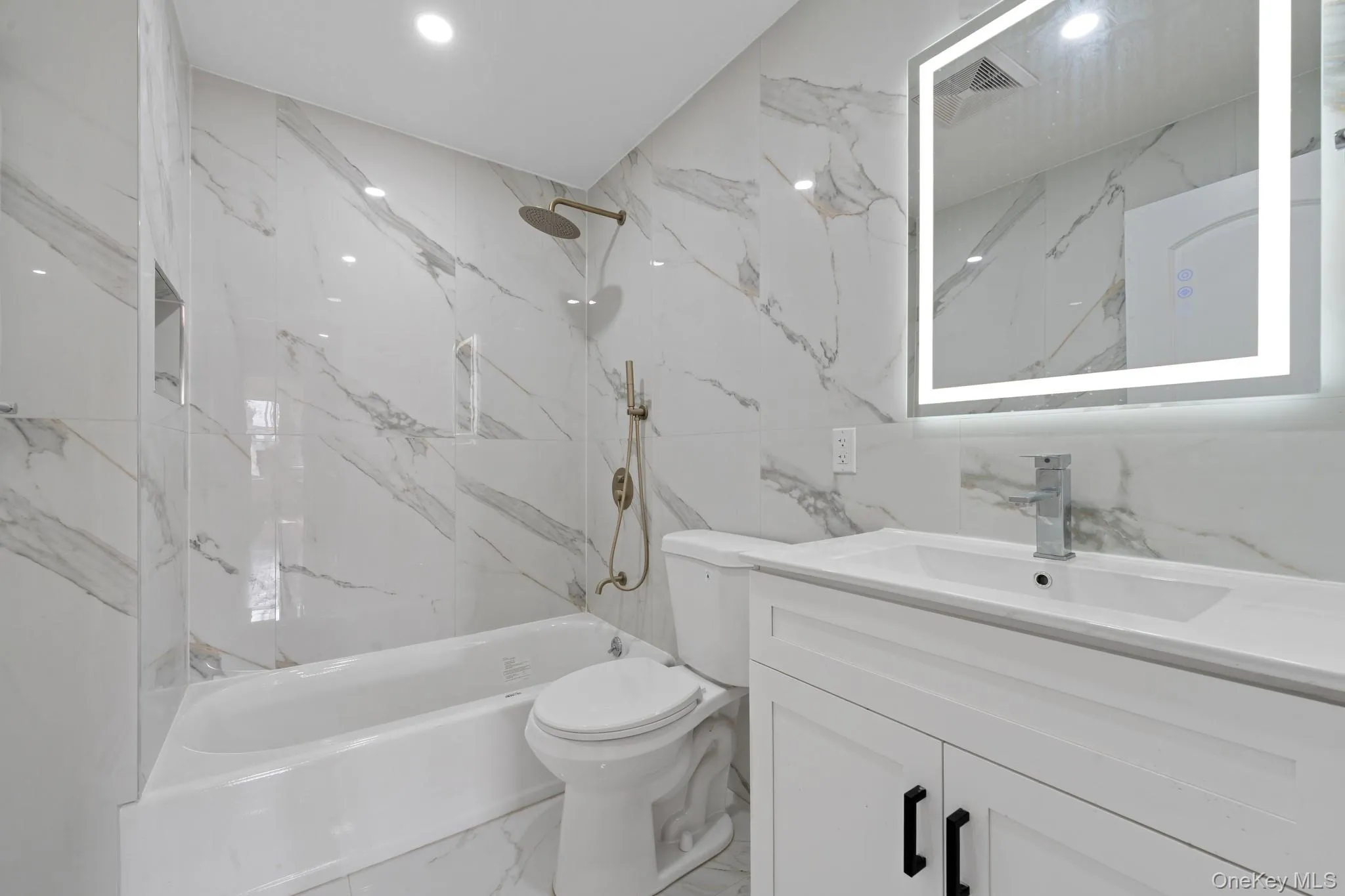 13018 227th Street, New York, NY, 3 Bedrooms Bedrooms, 12 Rooms Rooms,3 BathroomsBathrooms,Residential,For Rent,227th,0,1038205 13018 227th Street, New York, NY, 3 Bedrooms Bedrooms, 12 Rooms Rooms,3 BathroomsBathrooms,Residential,For Rent,227th,0,1038205