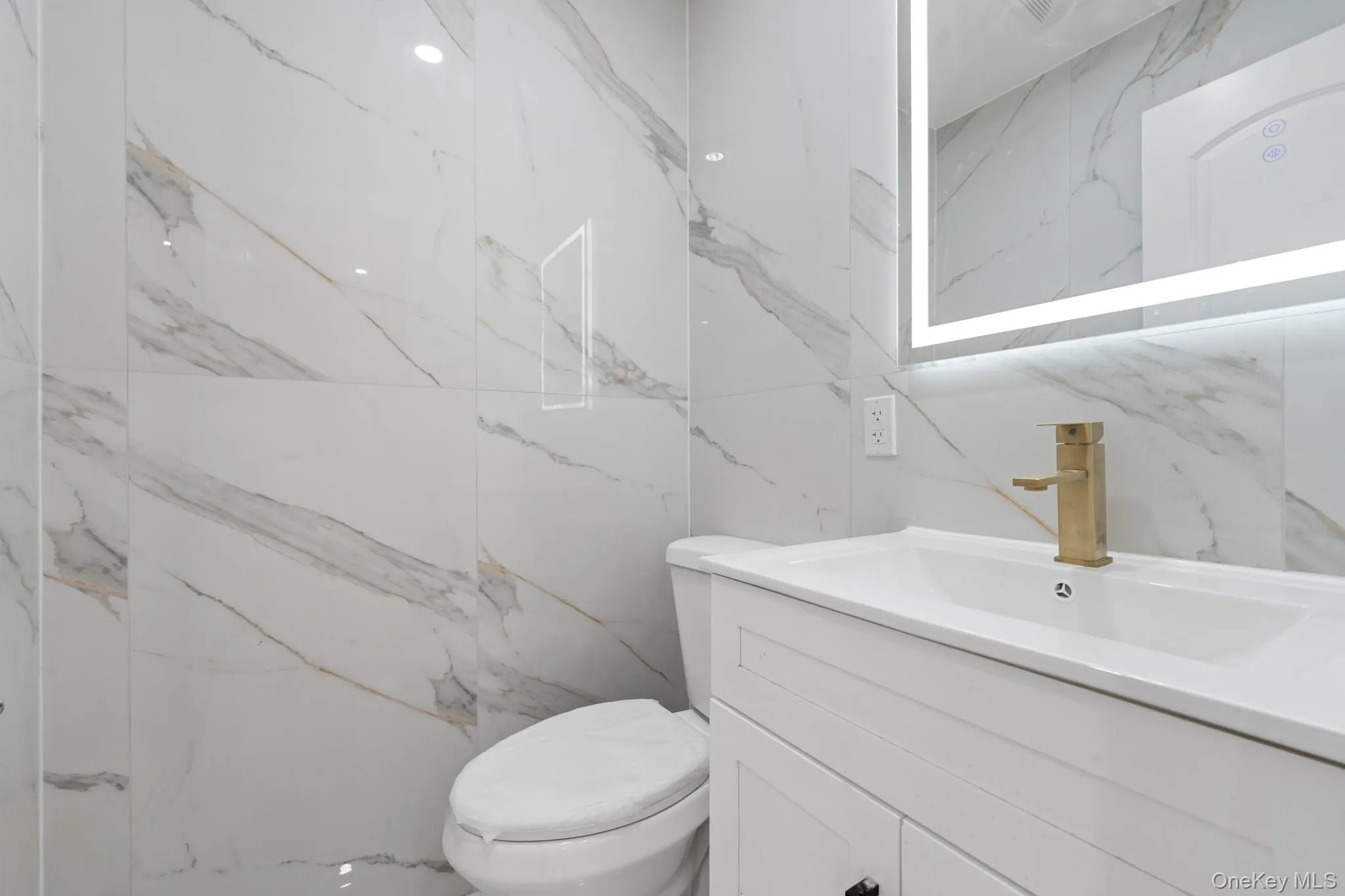 13018 227th Street, New York, NY, 3 Bedrooms Bedrooms, 12 Rooms Rooms,3 BathroomsBathrooms,Residential,For Rent,227th,0,1038205 13018 227th Street, New York, NY, 3 Bedrooms Bedrooms, 12 Rooms Rooms,3 BathroomsBathrooms,Residential,For Rent,227th,0,1038205