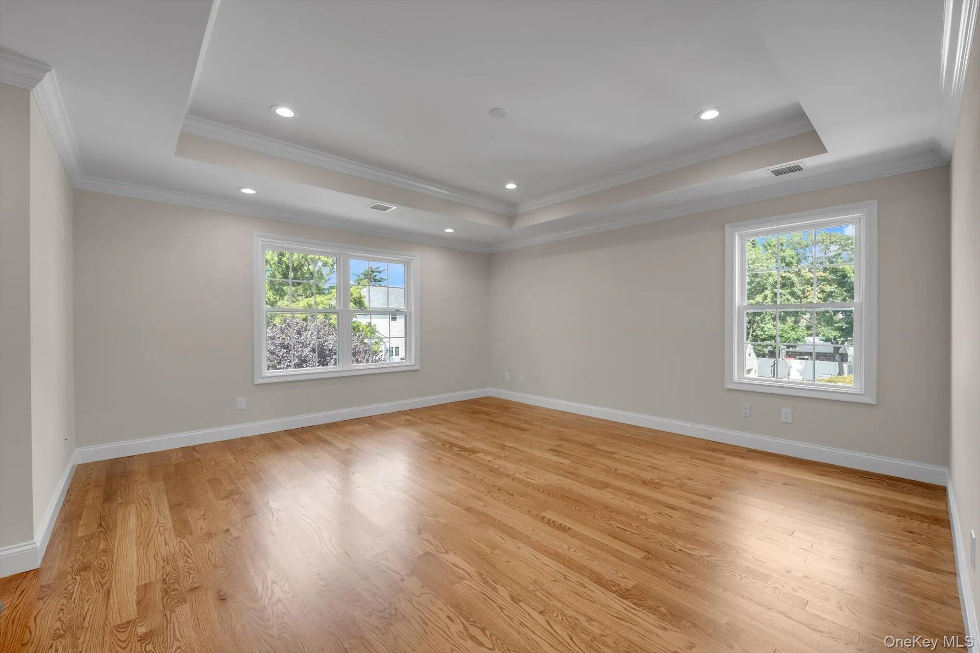 2351 Amherst Street, Hempstead, NY, 5 Bedrooms Bedrooms, 12 Rooms Rooms,4 BathroomsBathrooms,Residential,For Rent,Amherst,0,1038208 2351 Amherst Street, Hempstead, NY, 5 Bedrooms Bedrooms, 12 Rooms Rooms,4 BathroomsBathrooms,Residential,For Rent,Amherst,0,1038208