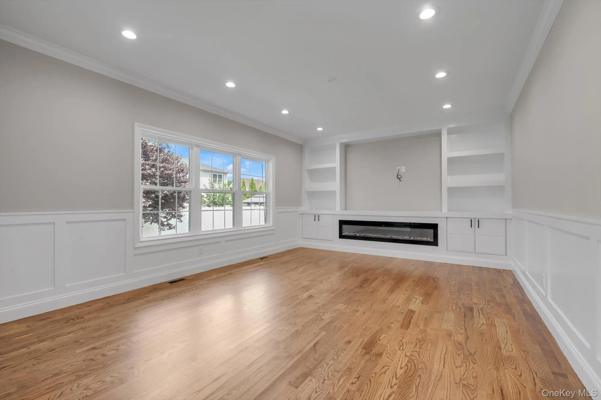 2351 Amherst Street, Hempstead, NY, 5 Bedrooms Bedrooms, 12 Rooms Rooms,4 BathroomsBathrooms,Residential,For Rent,Amherst,0,1038208 2351 Amherst Street, Hempstead, NY, 5 Bedrooms Bedrooms, 12 Rooms Rooms,4 BathroomsBathrooms,Residential,For Rent,Amherst,0,1038208