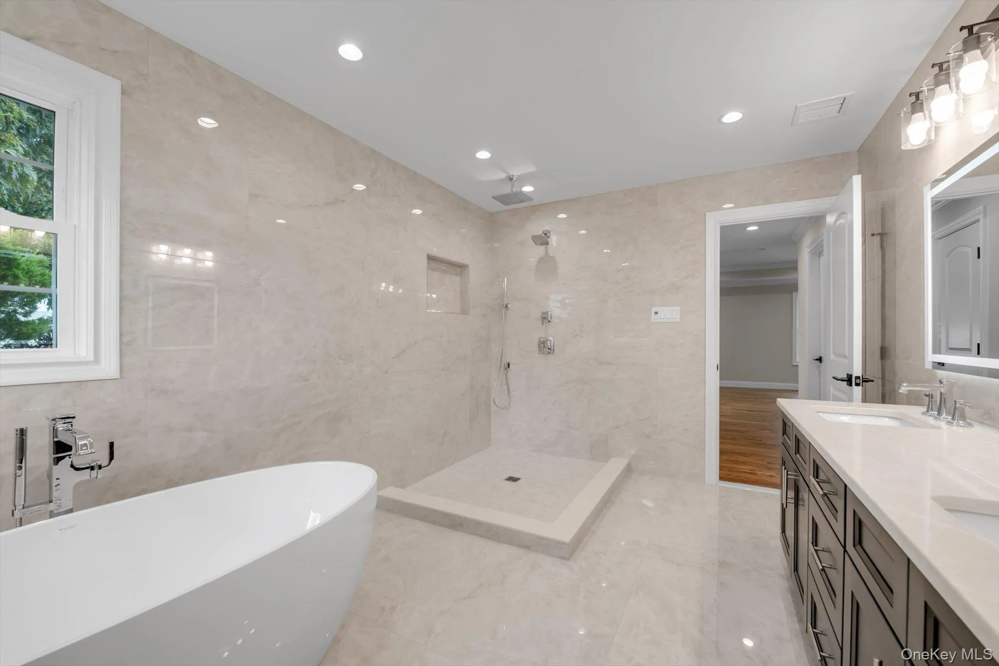 2351 Amherst Street, Hempstead, NY, 5 Bedrooms Bedrooms, 12 Rooms Rooms,4 BathroomsBathrooms,Residential,For Rent,Amherst,0,1038208 2351 Amherst Street, Hempstead, NY, 5 Bedrooms Bedrooms, 12 Rooms Rooms,4 BathroomsBathrooms,Residential,For Rent,Amherst,0,1038208