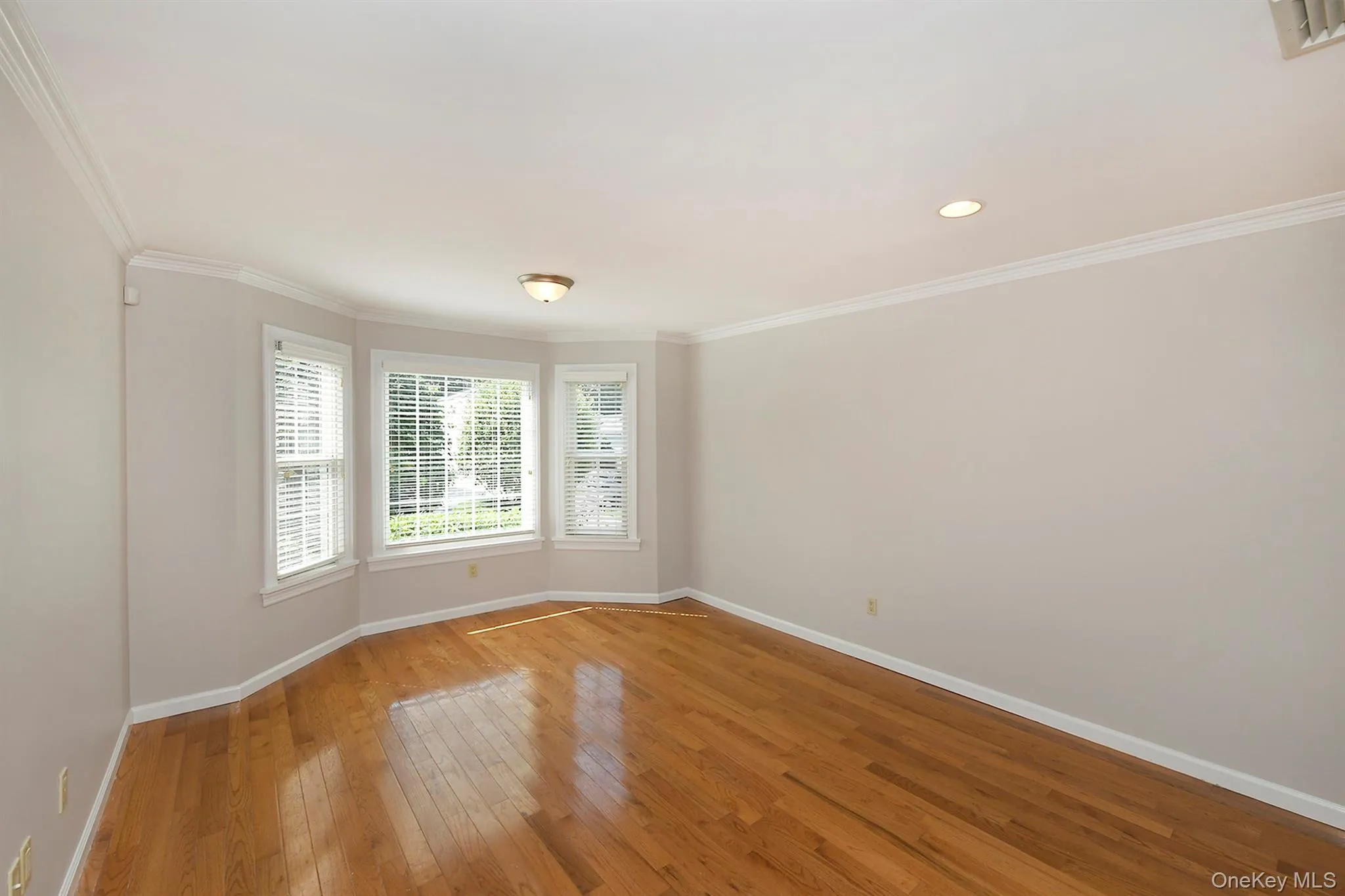 39 Nesaquake Avenue, North Hempstead, NY, 3 Bedrooms Bedrooms, 7 Rooms Rooms,2 BathroomsBathrooms,Residential Lease,For Rent,Nesaquake,0,1038210 39 Nesaquake Avenue, North Hempstead, NY, 3 Bedrooms Bedrooms, 7 Rooms Rooms,2 BathroomsBathrooms,Residential Lease,For Rent,Nesaquake,0,1038210