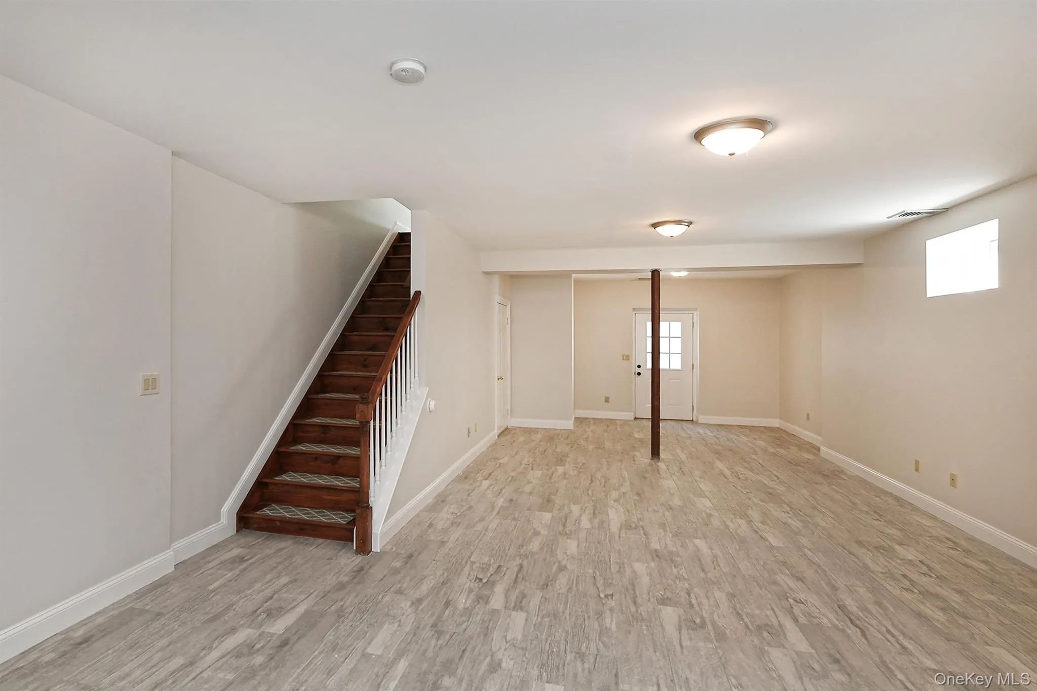 39 Nesaquake Avenue, North Hempstead, NY, 3 Bedrooms Bedrooms, 7 Rooms Rooms,2 BathroomsBathrooms,Residential Lease,For Rent,Nesaquake,0,1038210 39 Nesaquake Avenue, North Hempstead, NY, 3 Bedrooms Bedrooms, 7 Rooms Rooms,2 BathroomsBathrooms,Residential Lease,For Rent,Nesaquake,0,1038210