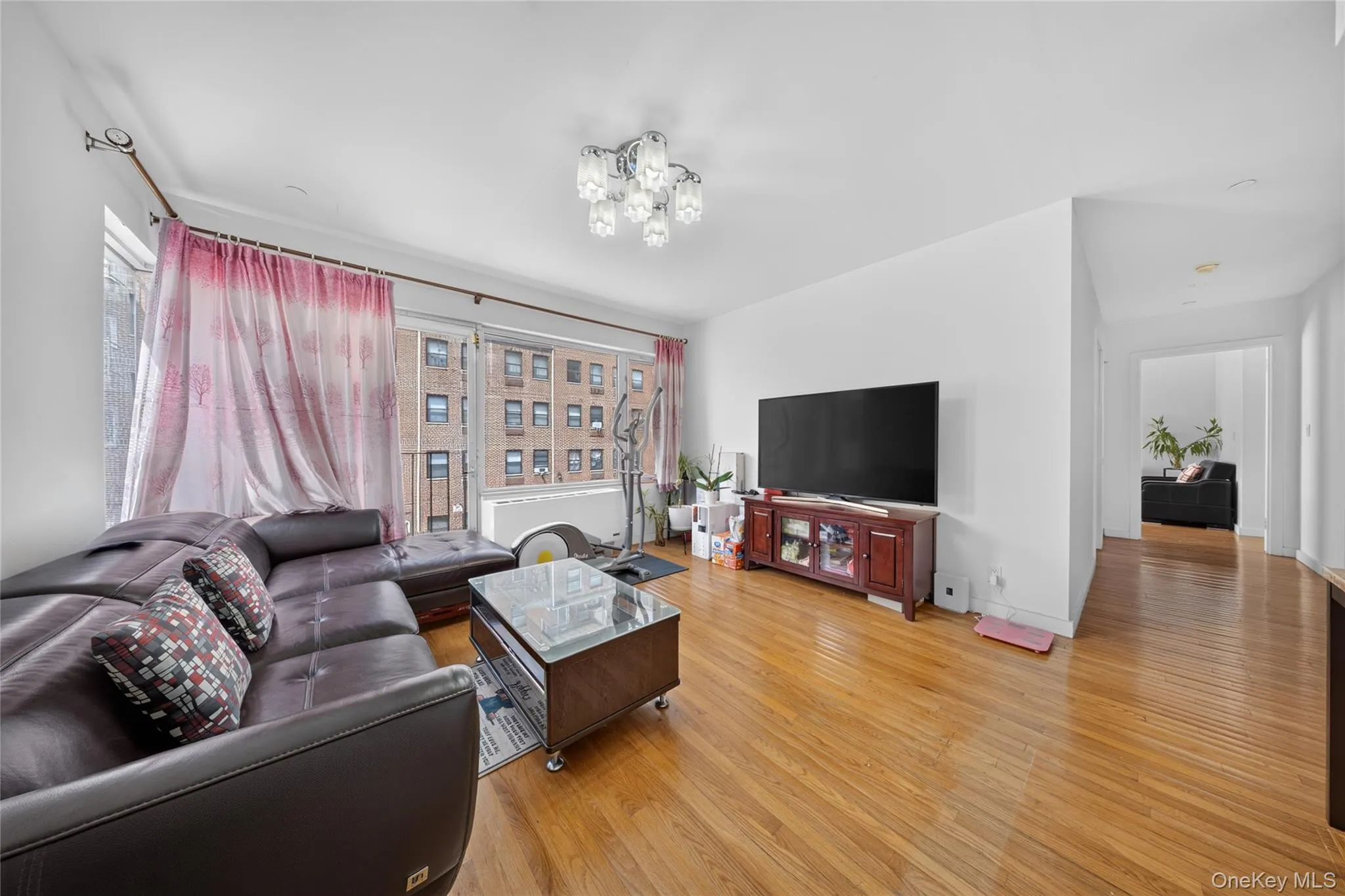 71-28 163rd Street, New York, NY, 2 Bedrooms Bedrooms, 6 Rooms Rooms,2 BathroomsBathrooms,Residential,For Rent,163rd,0,1038213 71-28 163rd Street, New York, NY, 2 Bedrooms Bedrooms, 6 Rooms Rooms,2 BathroomsBathrooms,Residential,For Rent,163rd,0,1038213