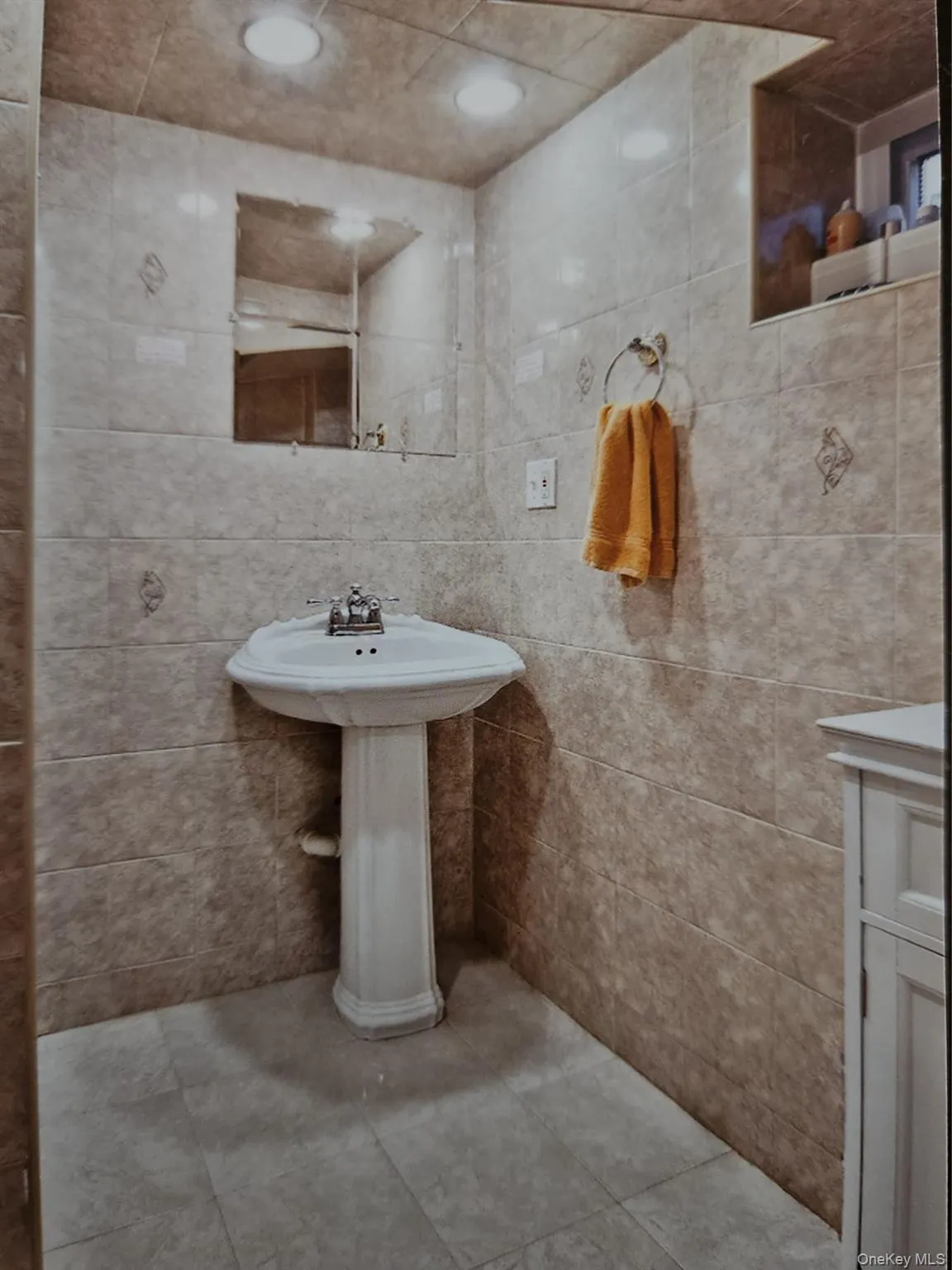 112-44 178th Street, New York, NY, 5 Bedrooms Bedrooms, 12 Rooms Rooms,3 BathroomsBathrooms,Residential,For Rent,178th,0,1038214 112-44 178th Street, New York, NY, 5 Bedrooms Bedrooms, 12 Rooms Rooms,3 BathroomsBathrooms,Residential,For Rent,178th,0,1038214